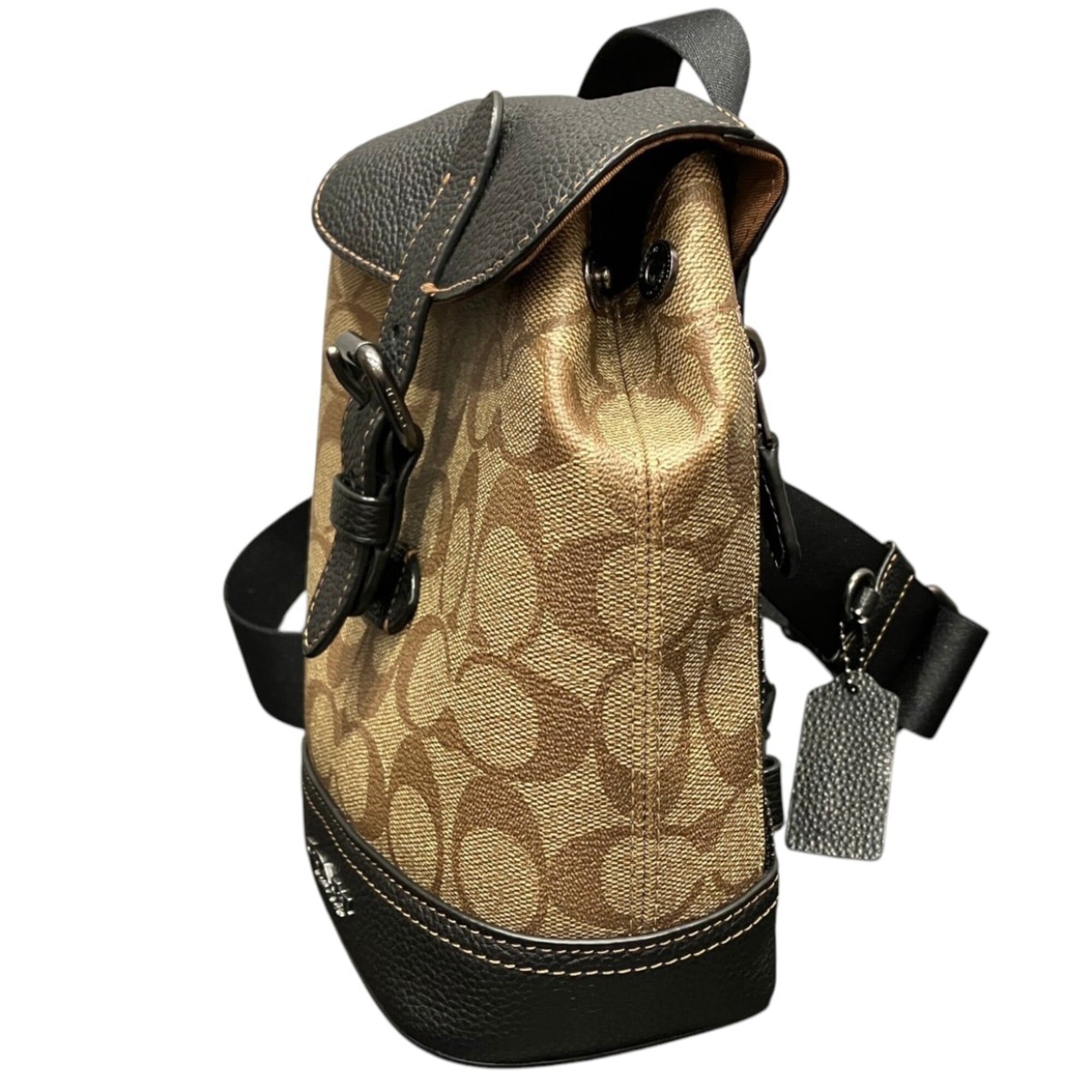 Coach Beige Black Pvc Leather Shoulder Bag (Pre-Owned)