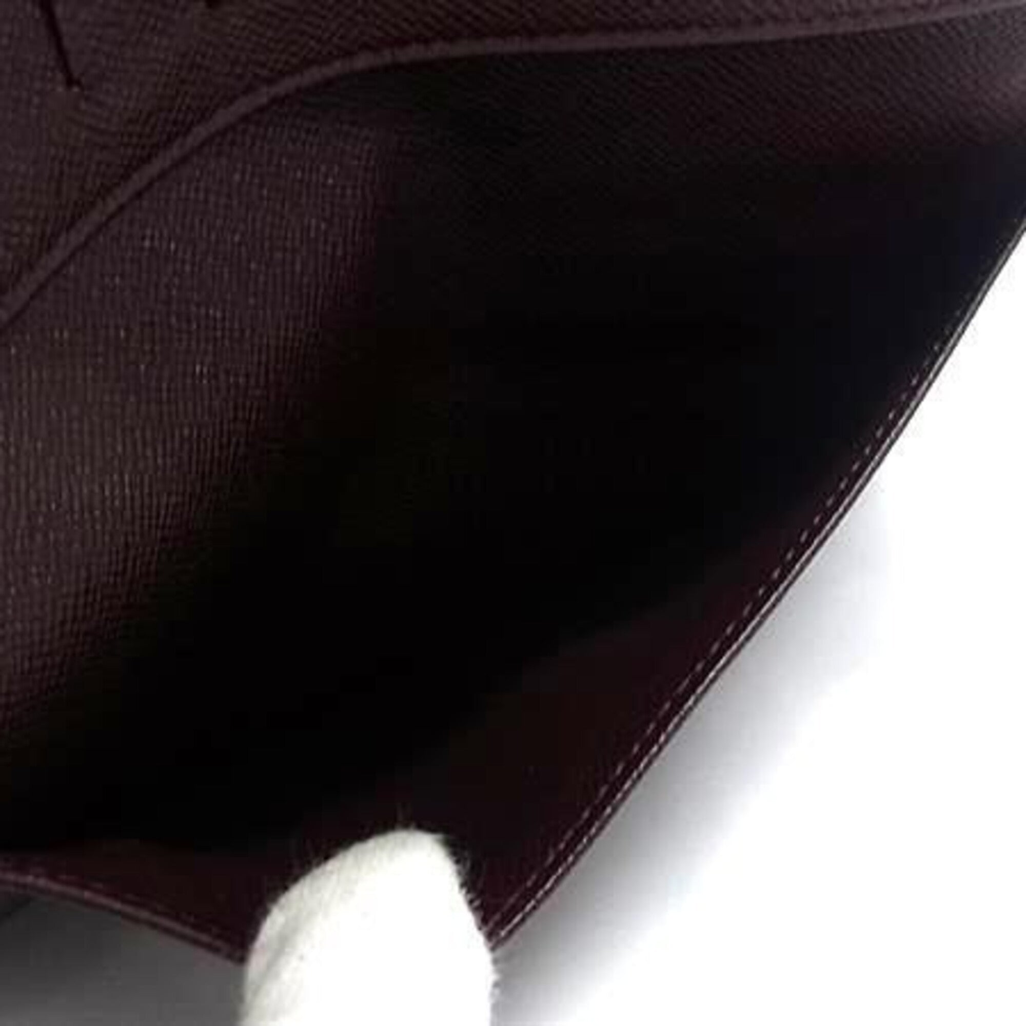 Louis Vuitton Taiga Acajou Leather Long Wallet (Bi-Fold) (Pre-Owned)