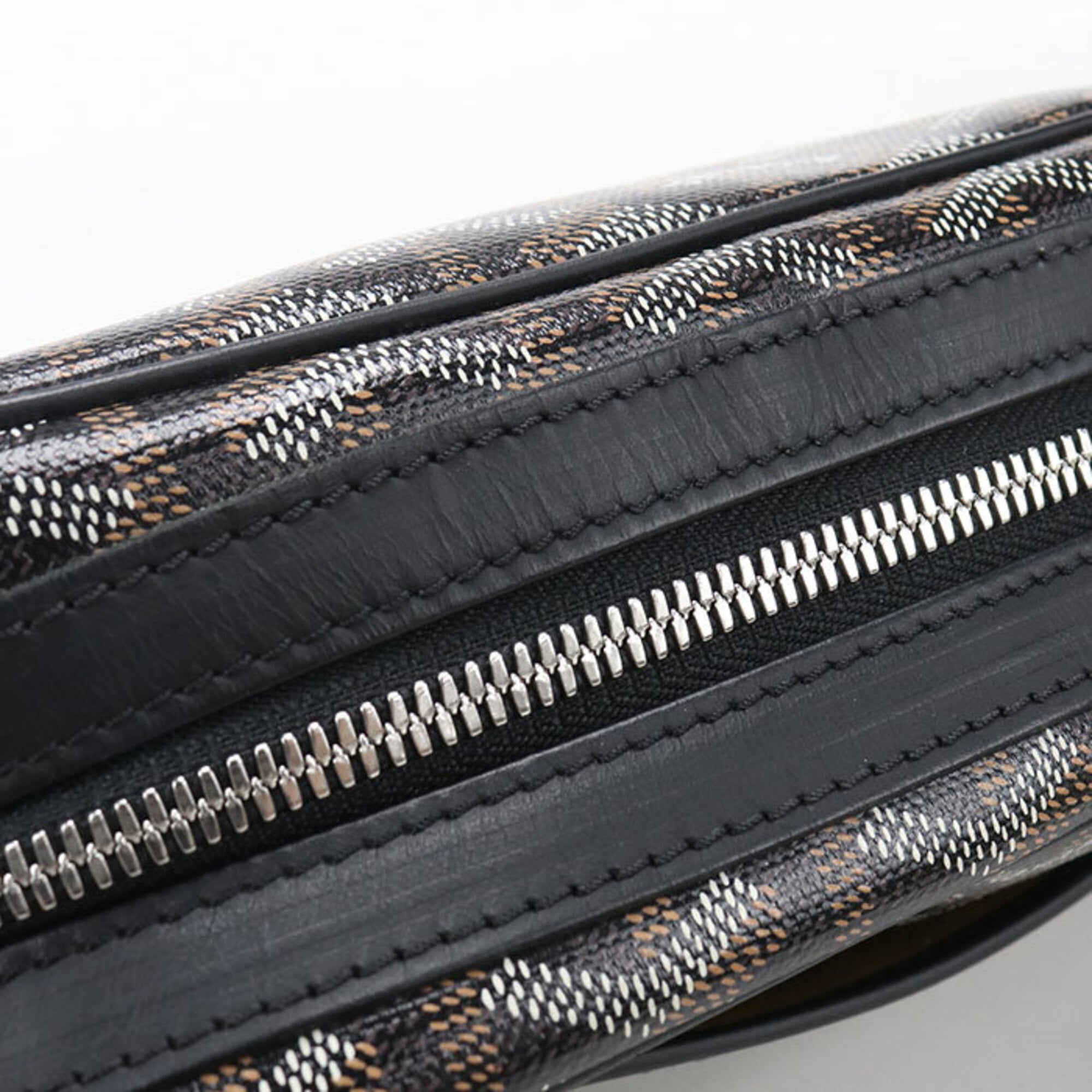 Goyard Black Canvas Shoulder Bag (Pre-Owned)