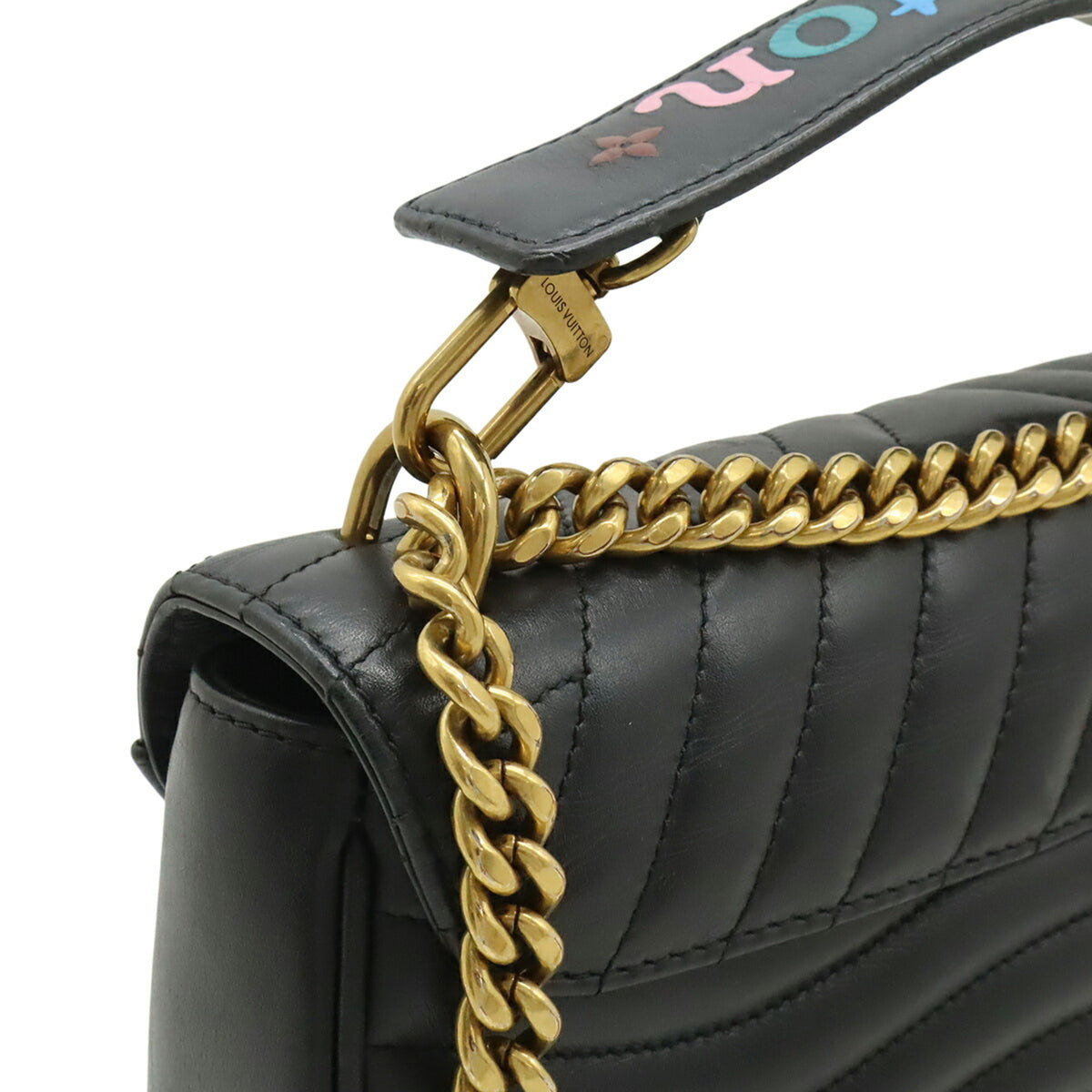 Louis Vuitton Noir Leather Shoulder Bag (Pre-Owned)