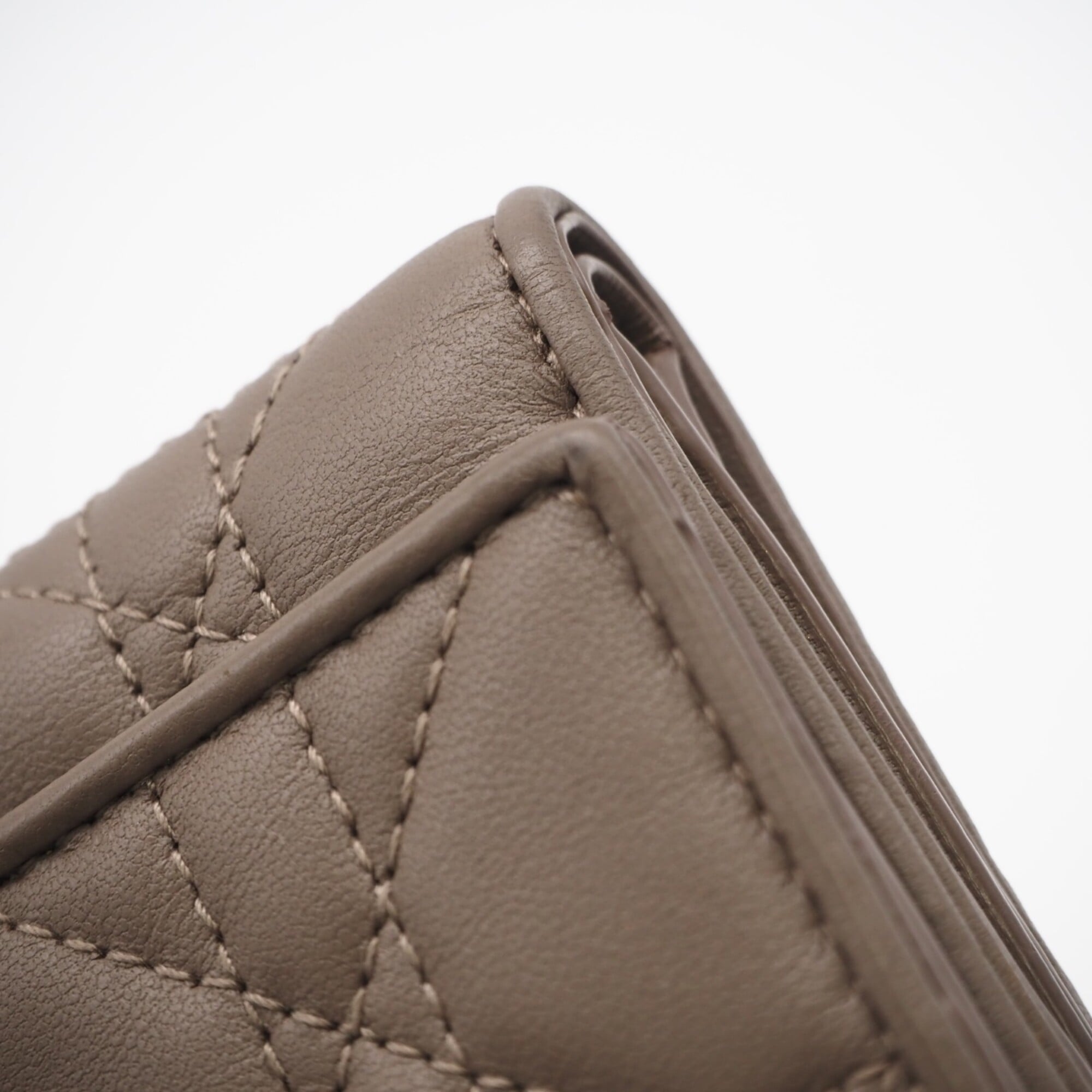 Christian Dior Lady Dior Beige Leather Wallet (Tri-Fold) (Pre-Owned)