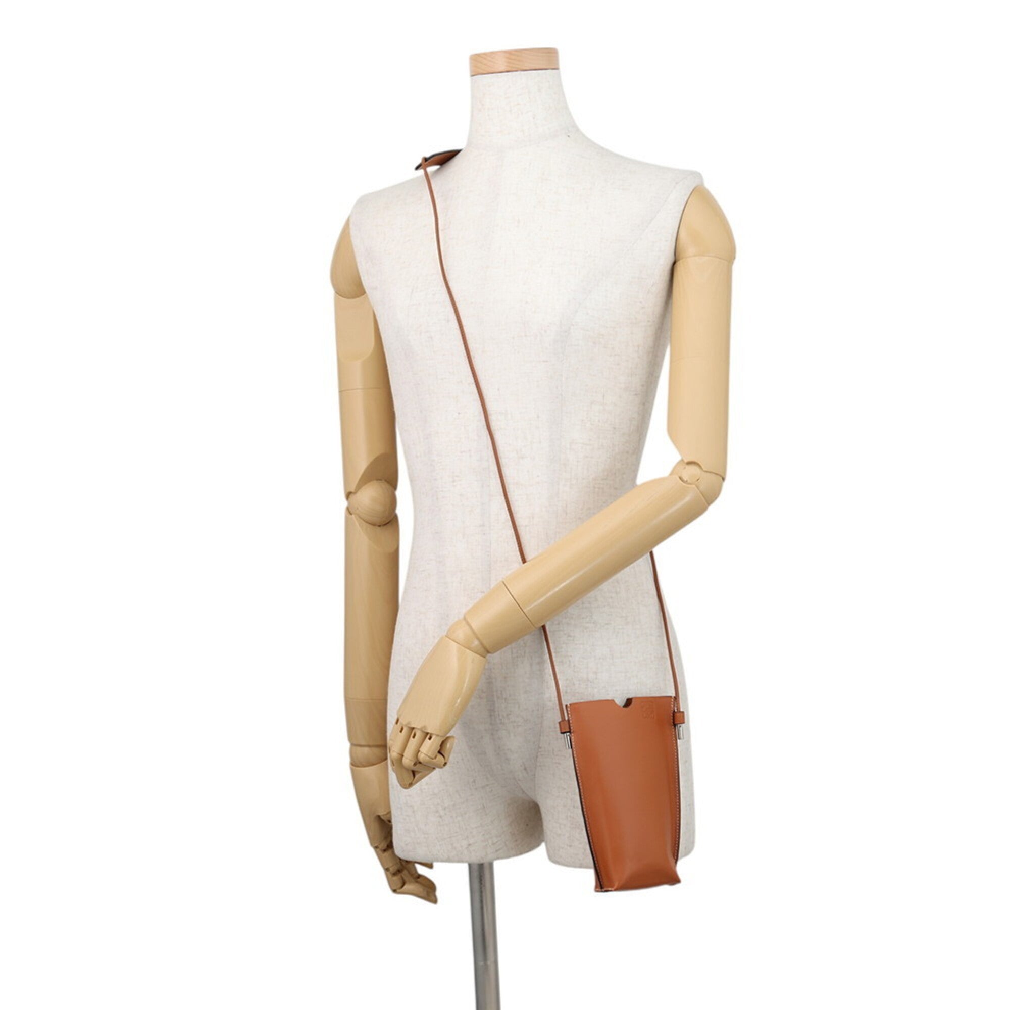 Loewe Brown Leather Handbag Shoulder Bag (Pre-Owned)