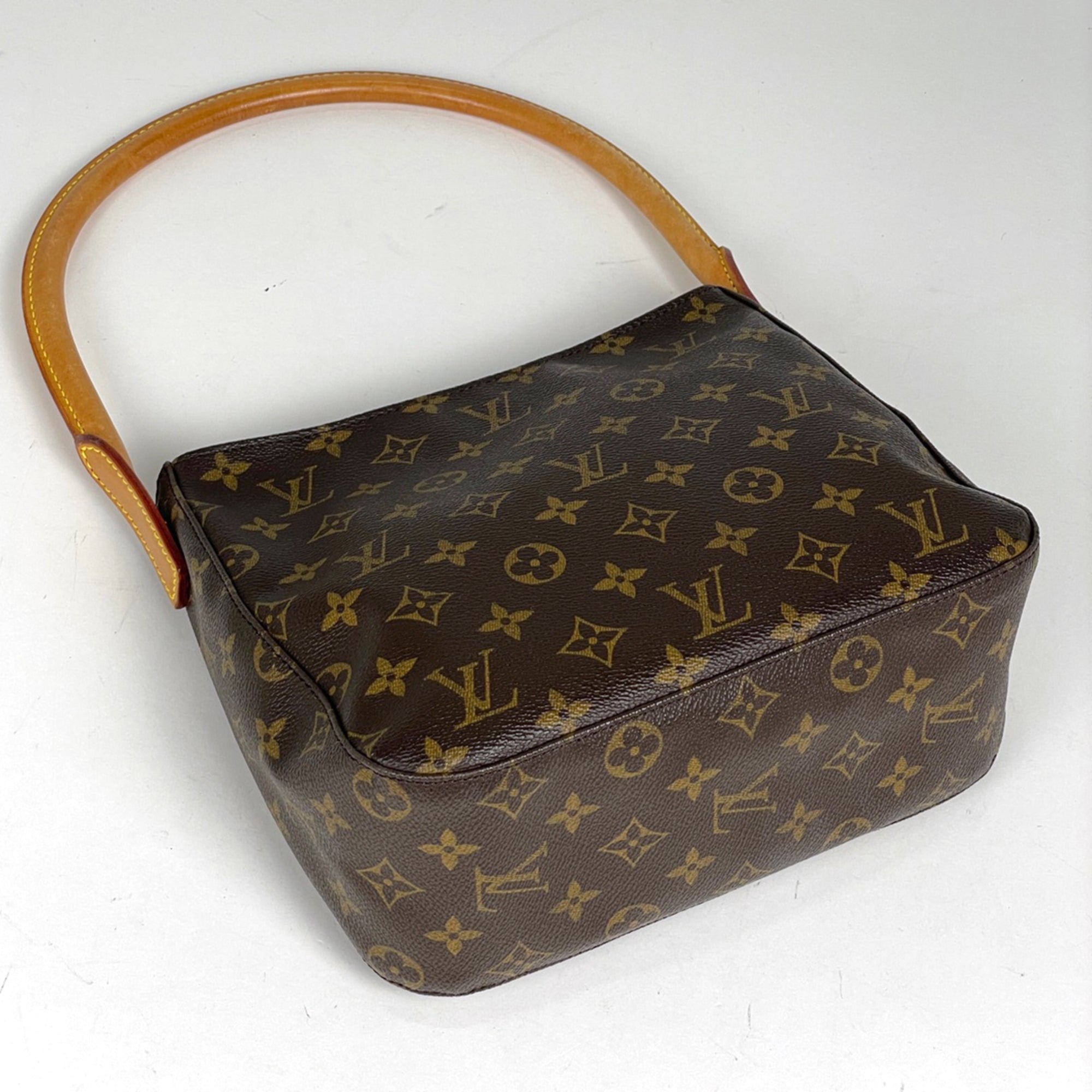 Louis Vuitton Brown Monogram Shoulder Bag (Pre-Owned)