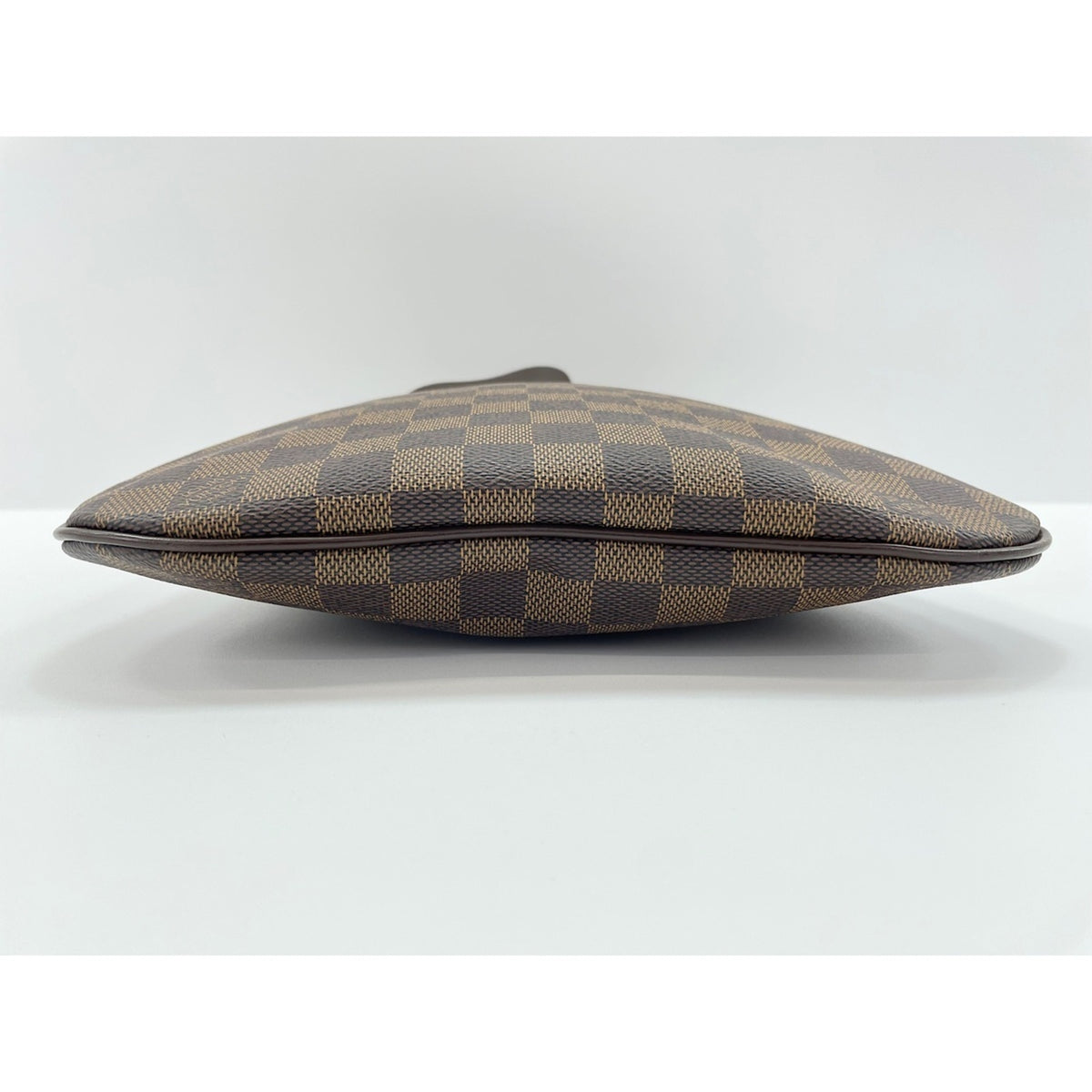 Louis Vuitton Brown Shoulder Bag (Pre-Owned)