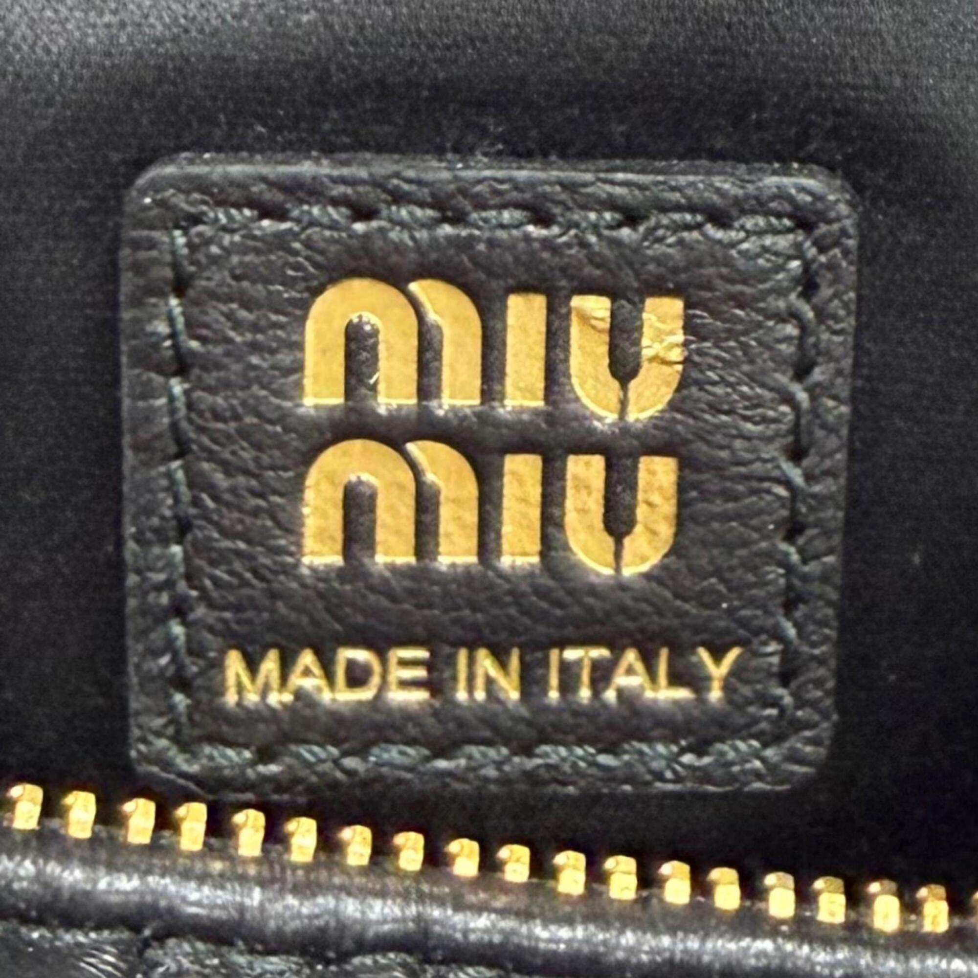 Miu Miu Black Leather Shoulder Bag (Pre-Owned)