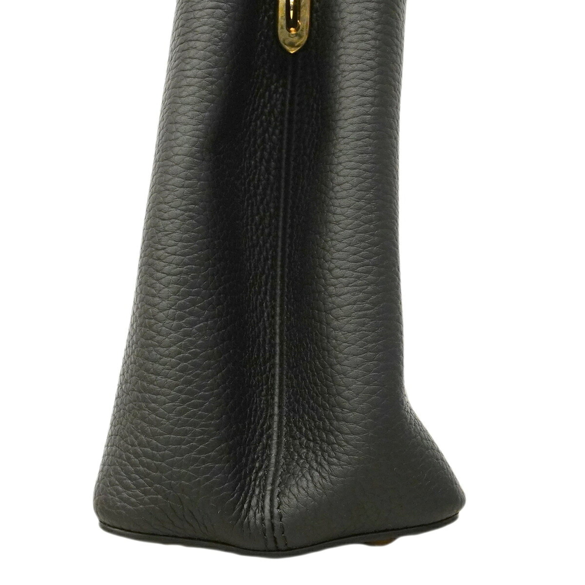 Louis Vuitton Black Handbag (Pre-Owned)