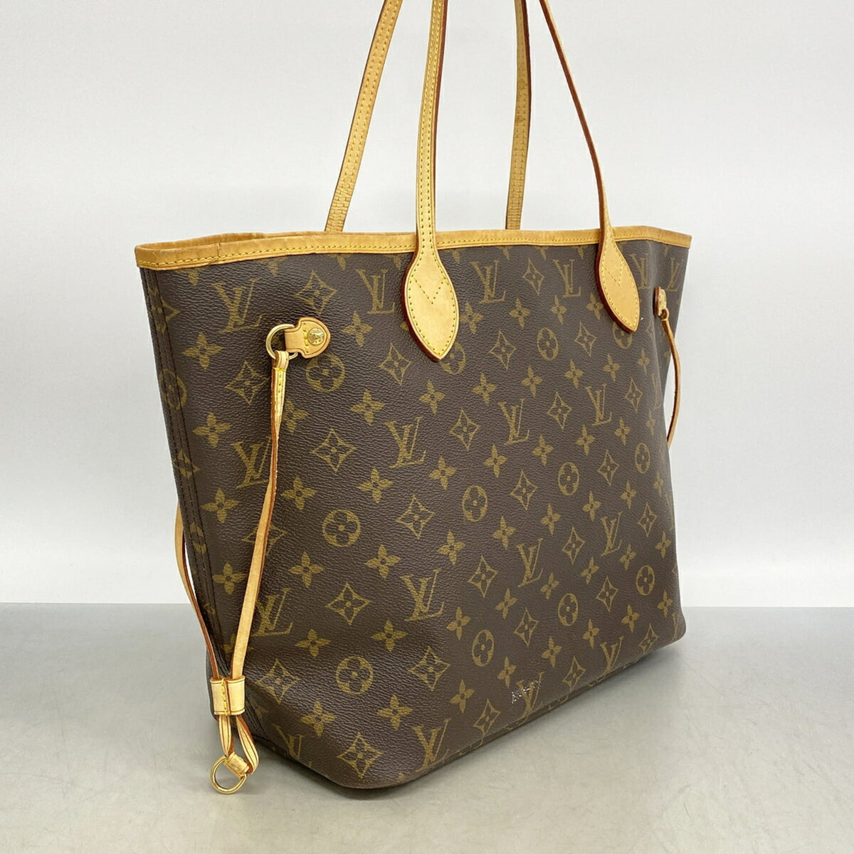 Louis Vuitton Brown Tote Bag (Pre-Owned)