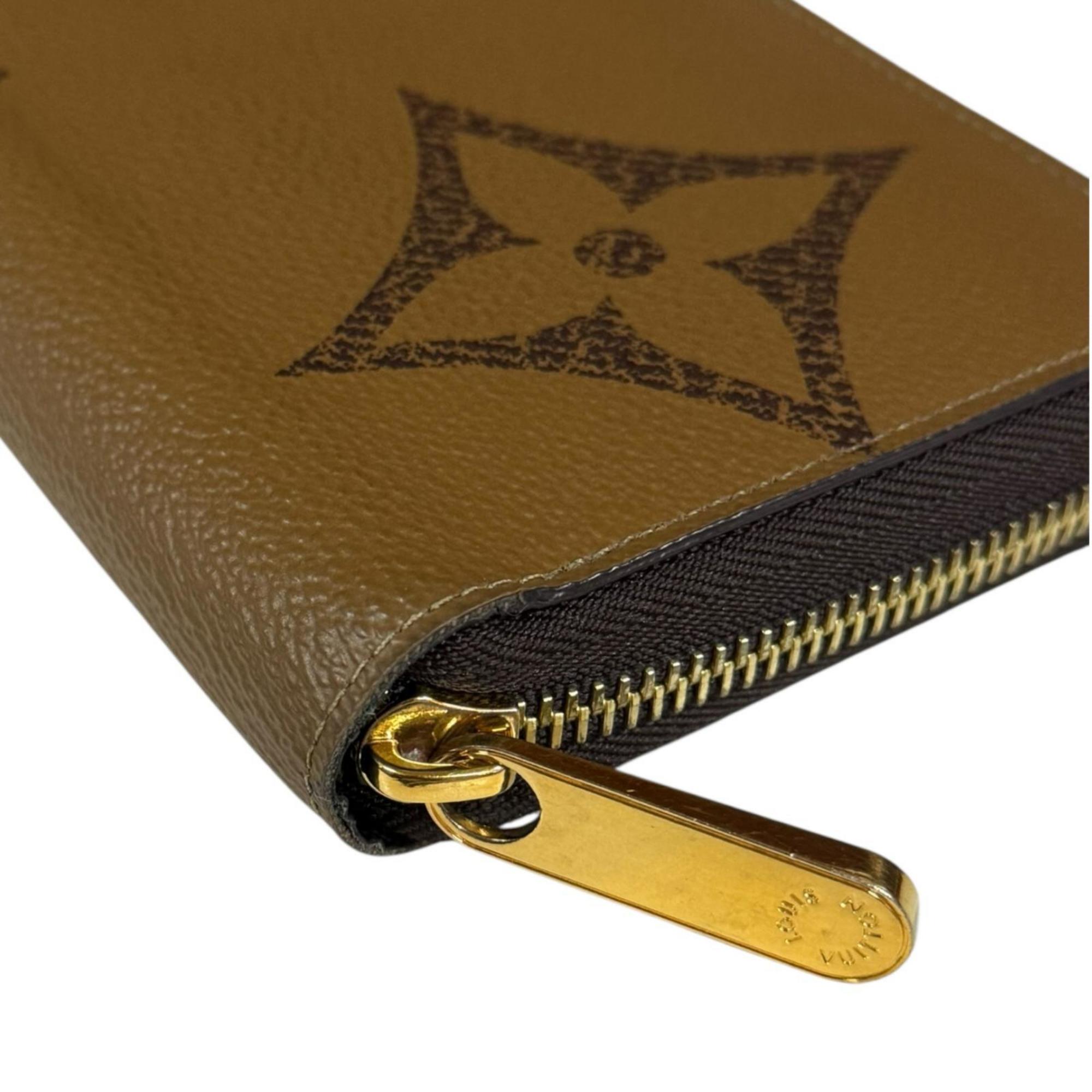 Louis Vuitton Brown Monogram Long Wallet (Bi-Fold) (Pre-Owned)