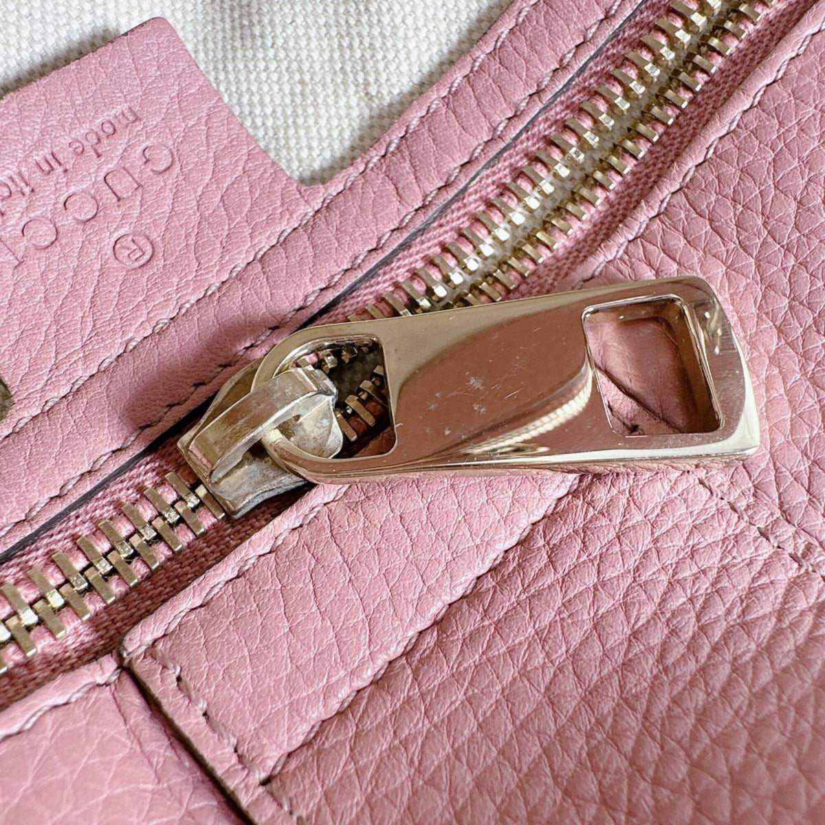 Gucci Bamboo Pink Leather Handbag (Pre-Owned)