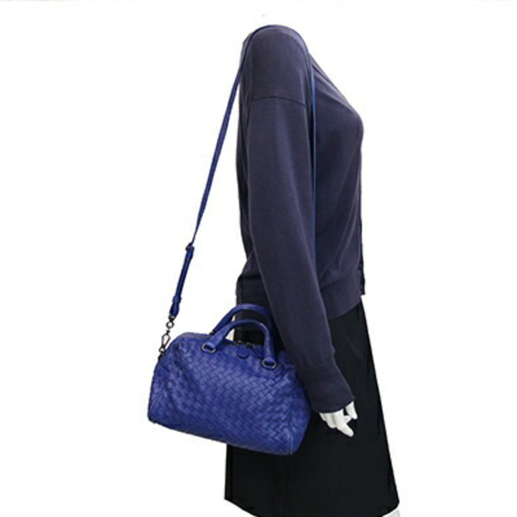 Bottega Veneta Blue Leather Handbag (Pre-Owned)