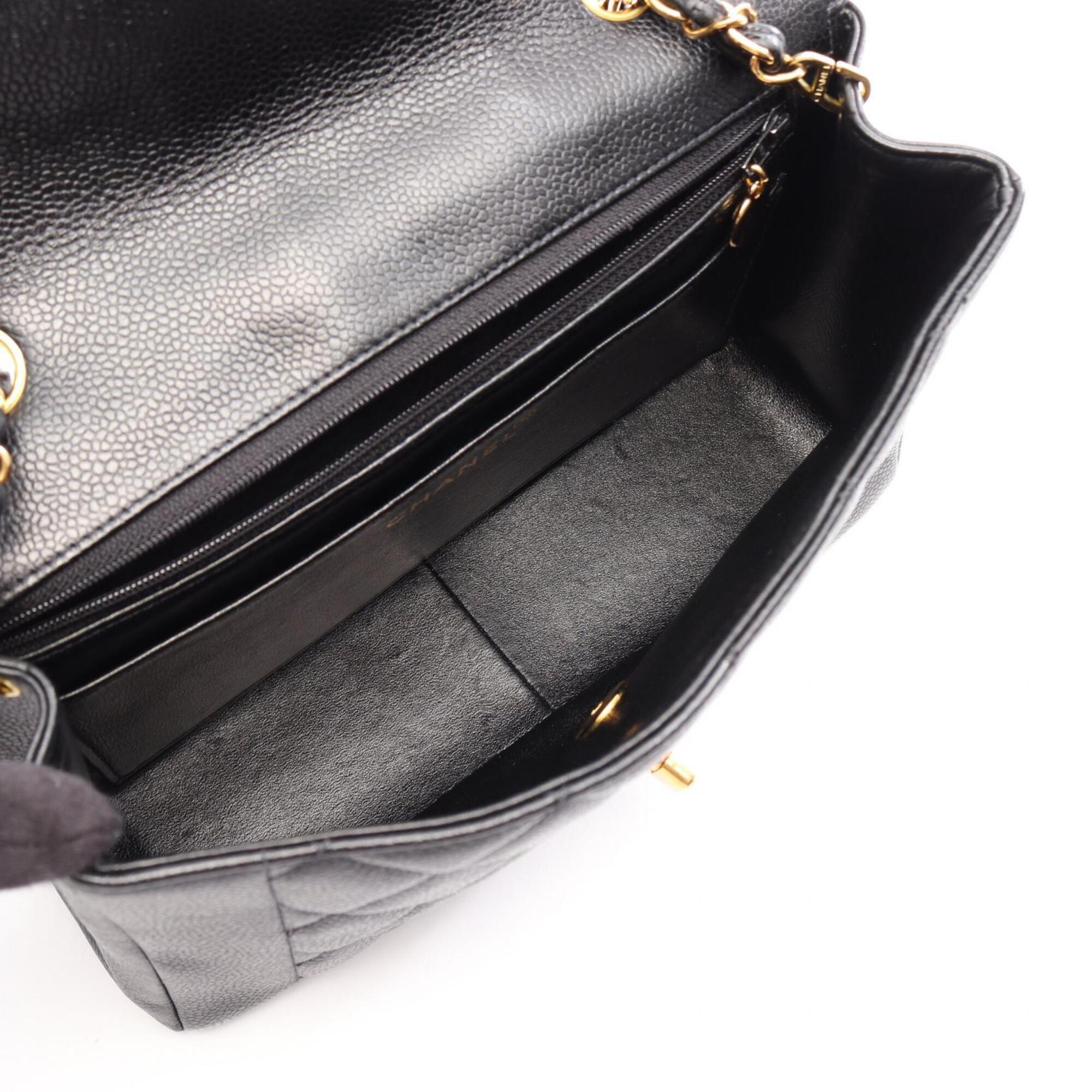 Chanel Black Grained Calfskin Handbag Shoulder Bag (Pre-Owned)