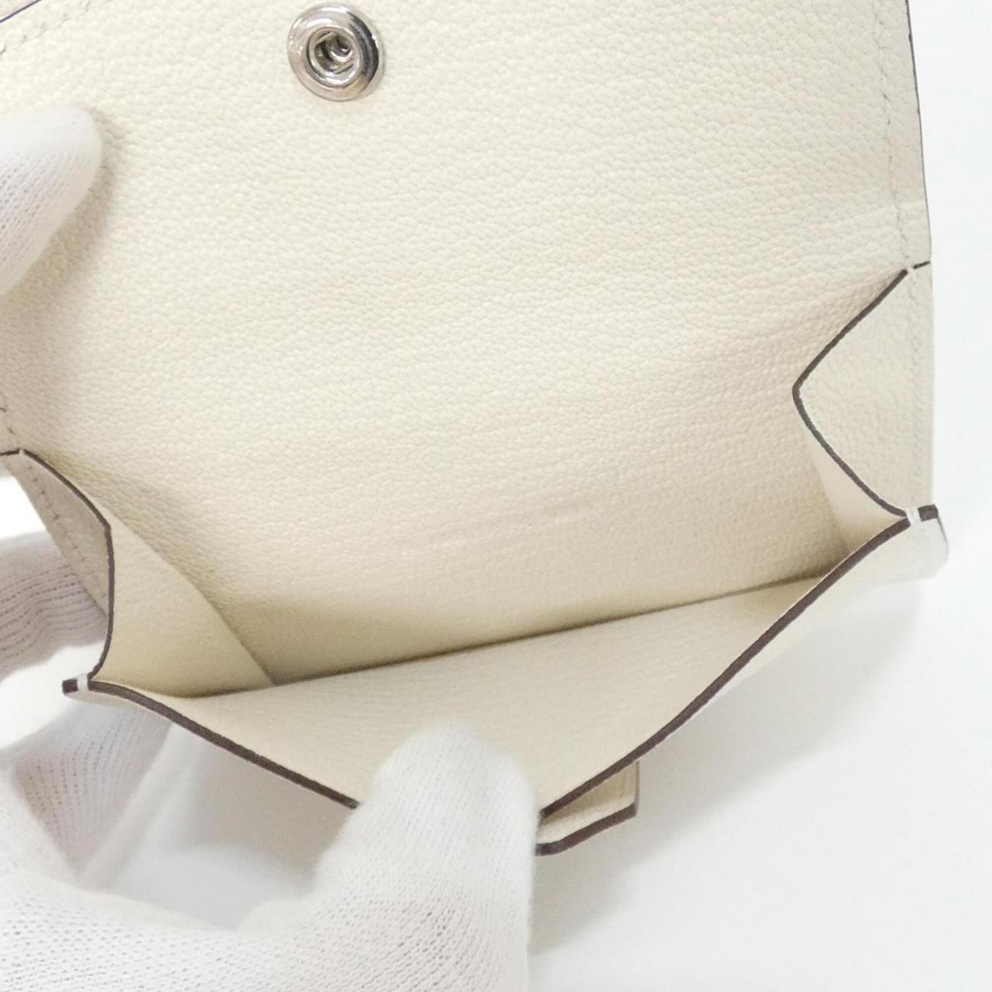 Hermes White Chevre Leather Wallet (Bi-Fold) (Pre-Owned)
