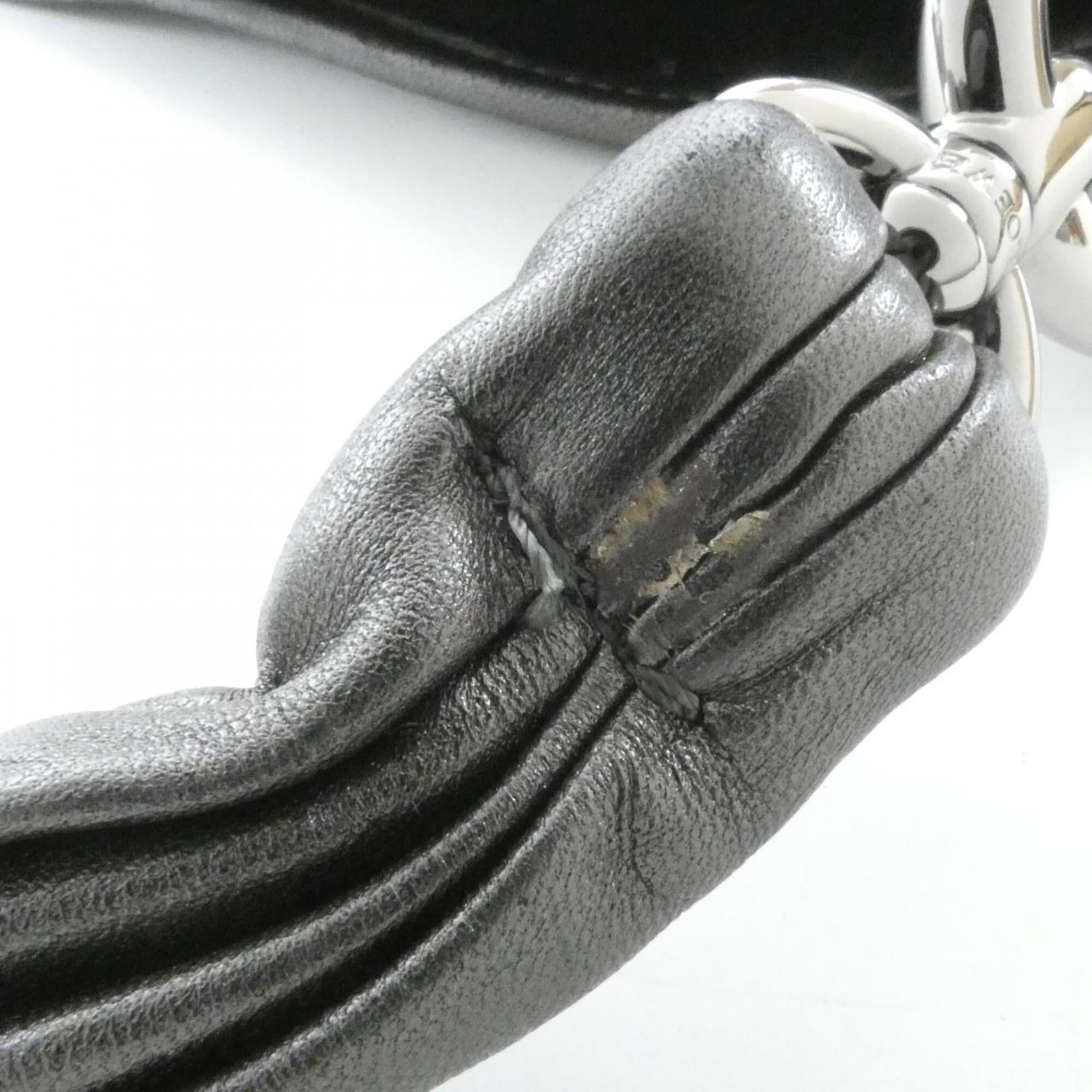 Loewe Silver Leather Shoulder Bag (Pre-Owned)
