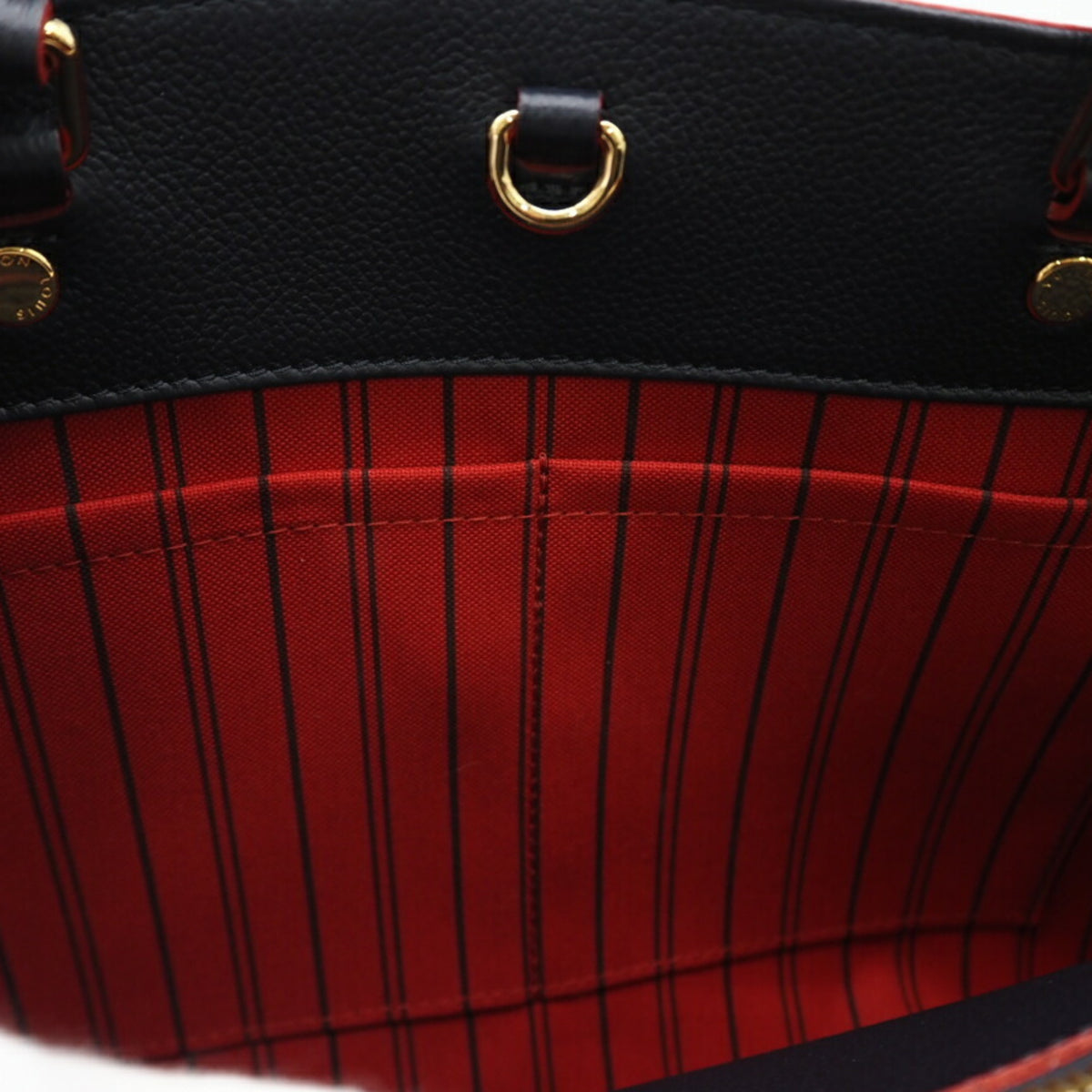 Louis Vuitton Navy Red Color Leather Shoulder Bag (Pre-Owned)