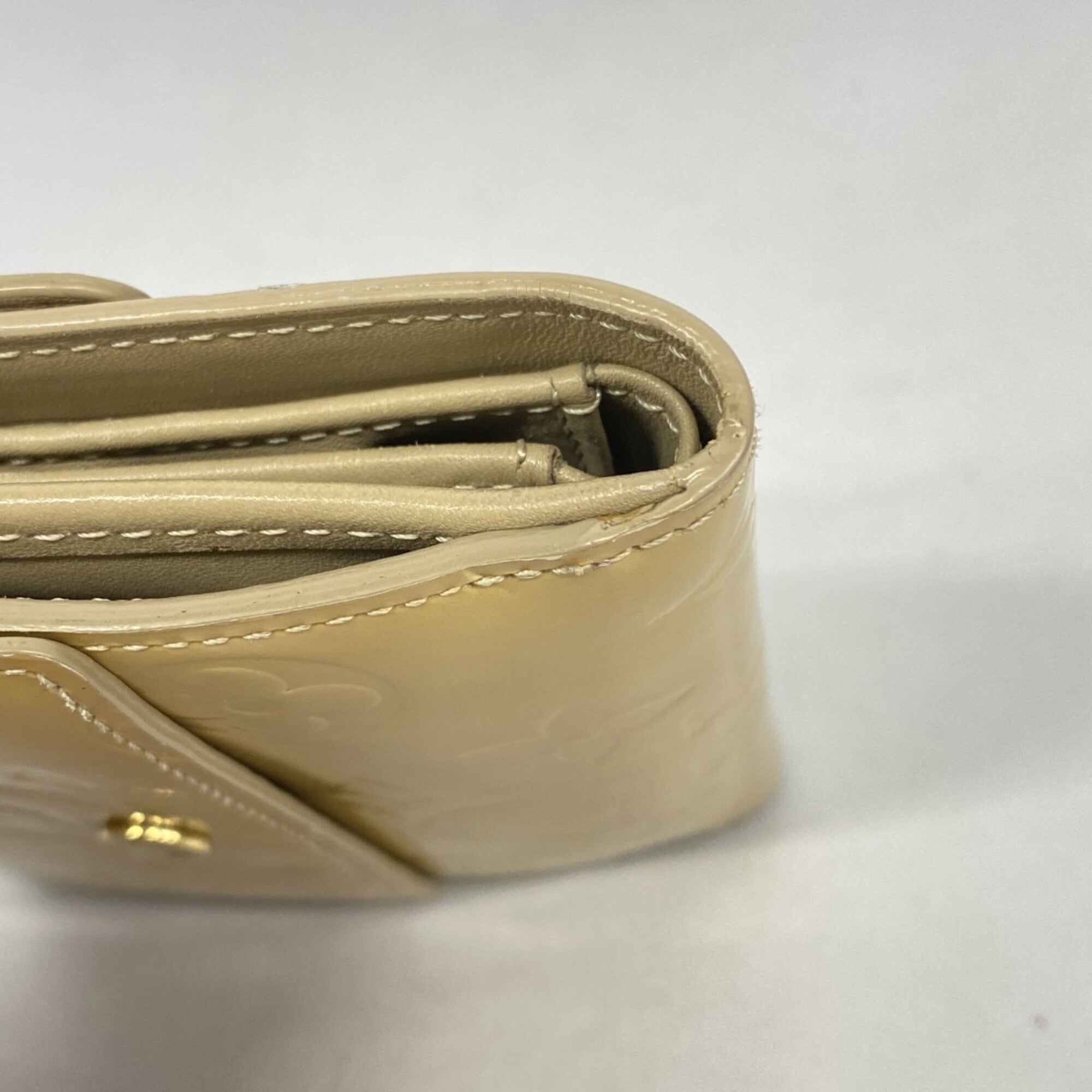 Louis Vuitton Beige Wallet (Tri-Fold) (Pre-Owned)