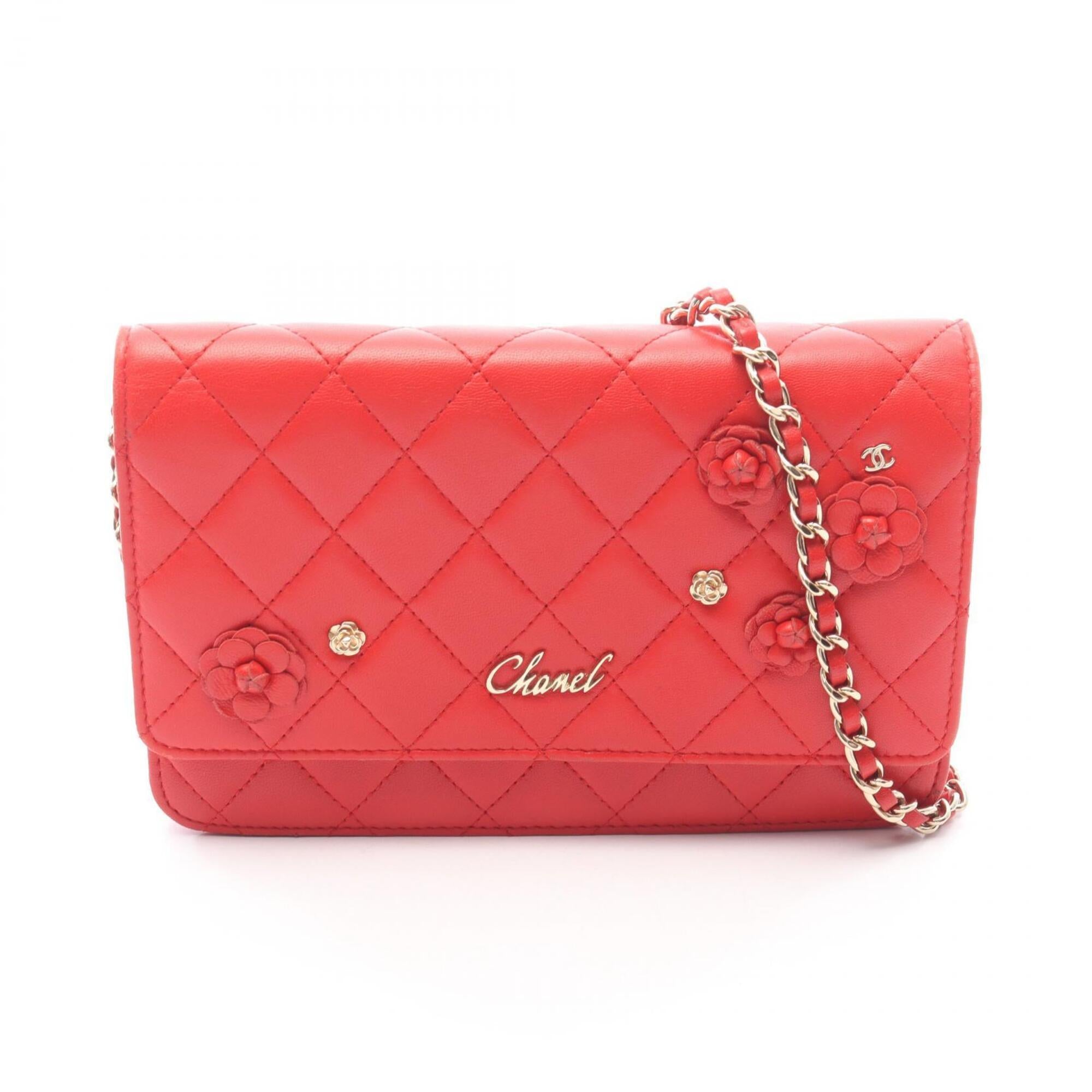 Chanel Red Color Leather Handbag Shoulder Bag (Pre-Owned)