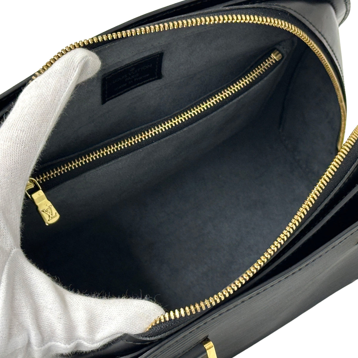 Louis Vuitton Black Noir Epi Leather Handbag (Pre-Owned)