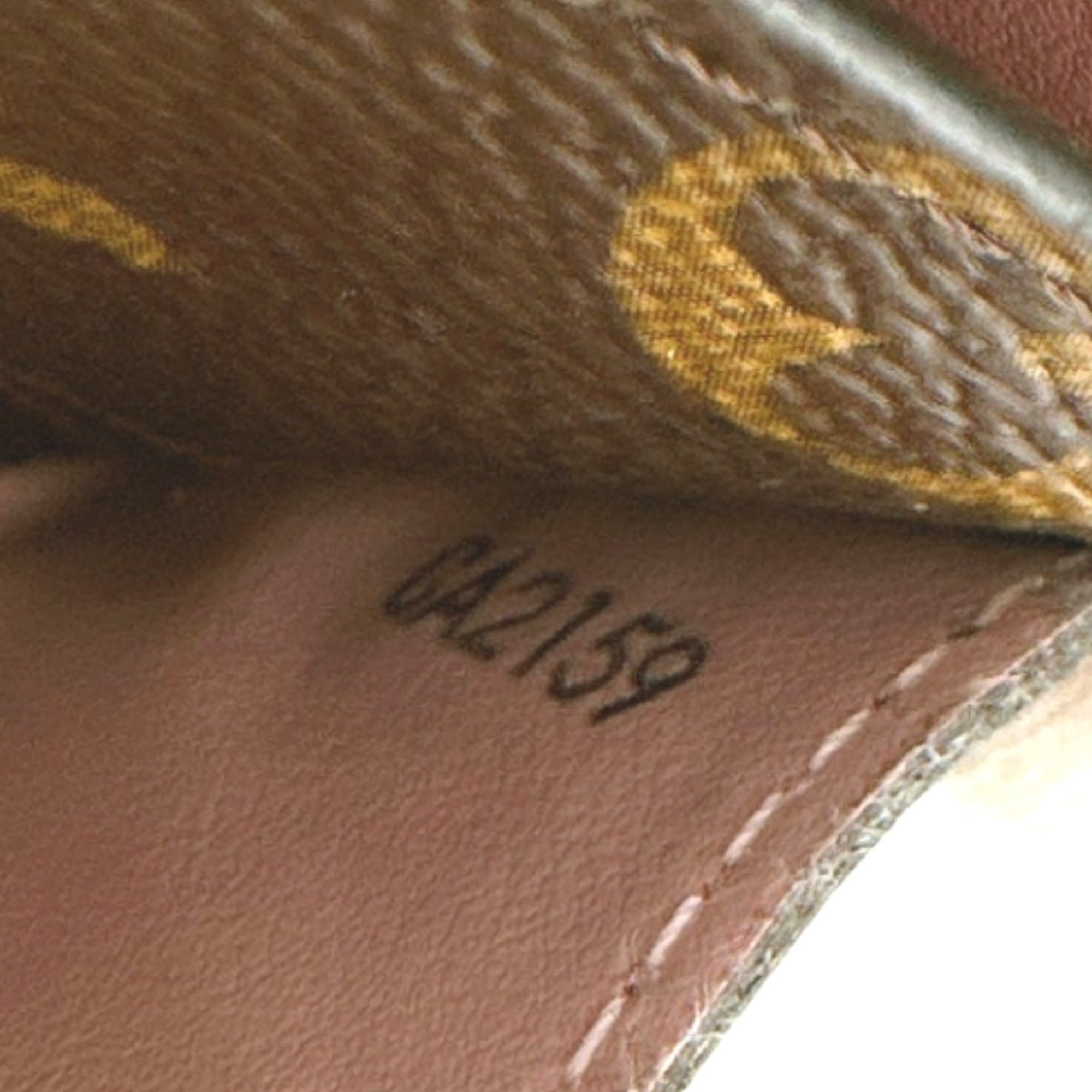 Louis Vuitton Rose Ballerine Monogram Long Wallet (Bi-Fold) (Pre-Owned)