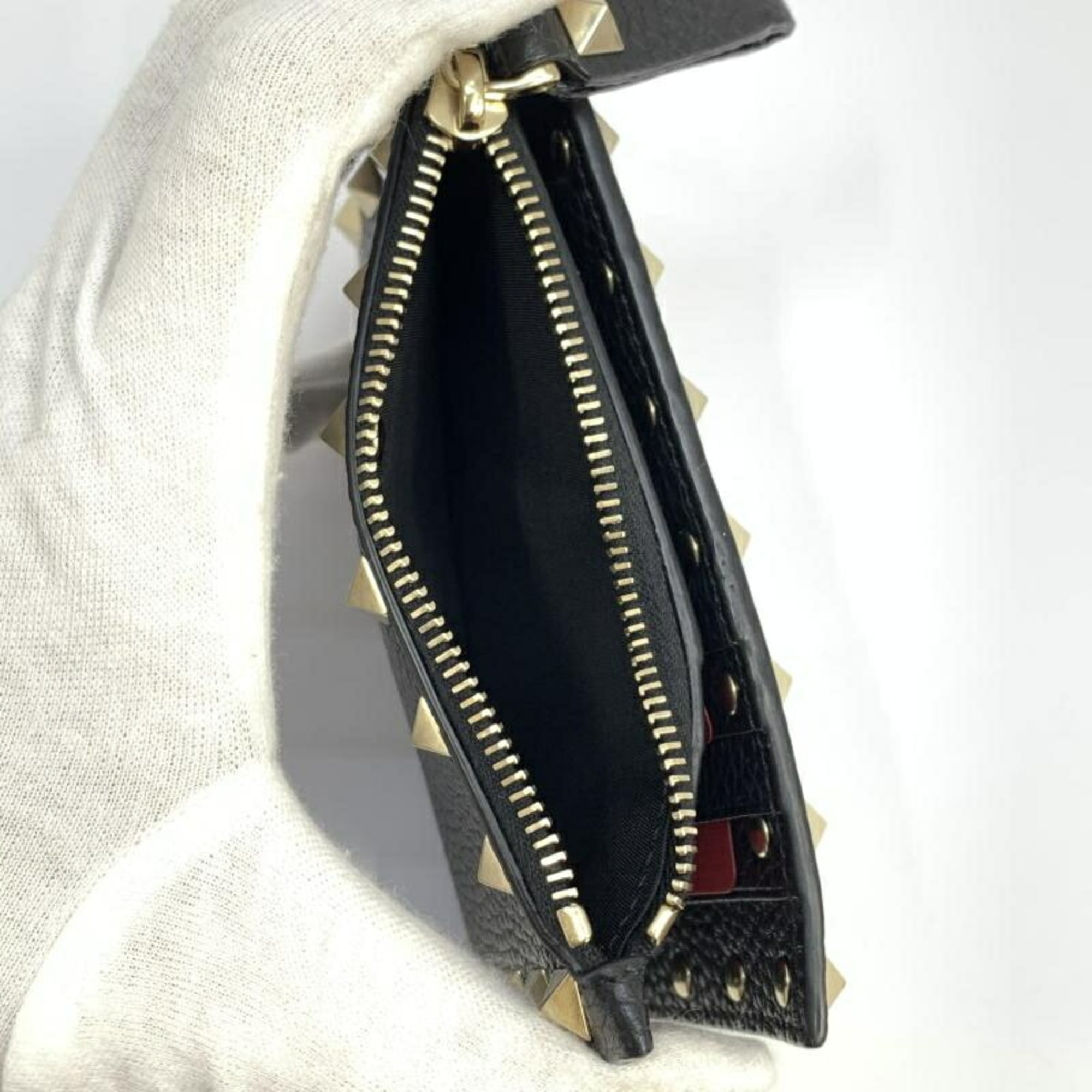 Valentino Garavani Black (Pre-Owned)