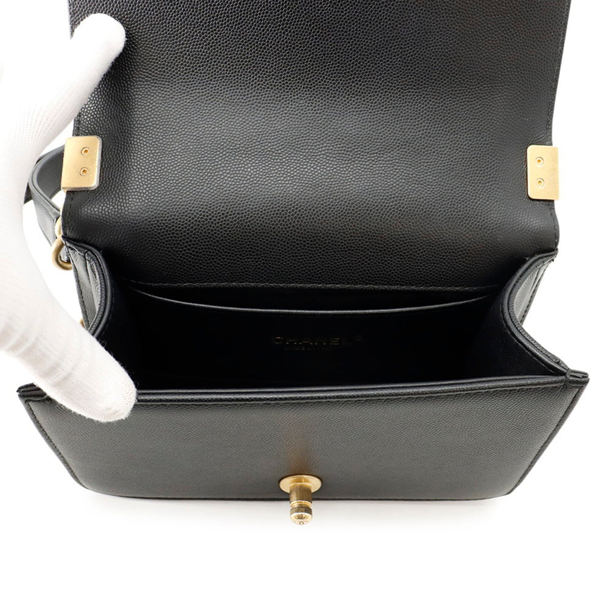 Chanel Matelasse Black Grained Calfskin Handbag Shoulder Bag (Pre-Owned)