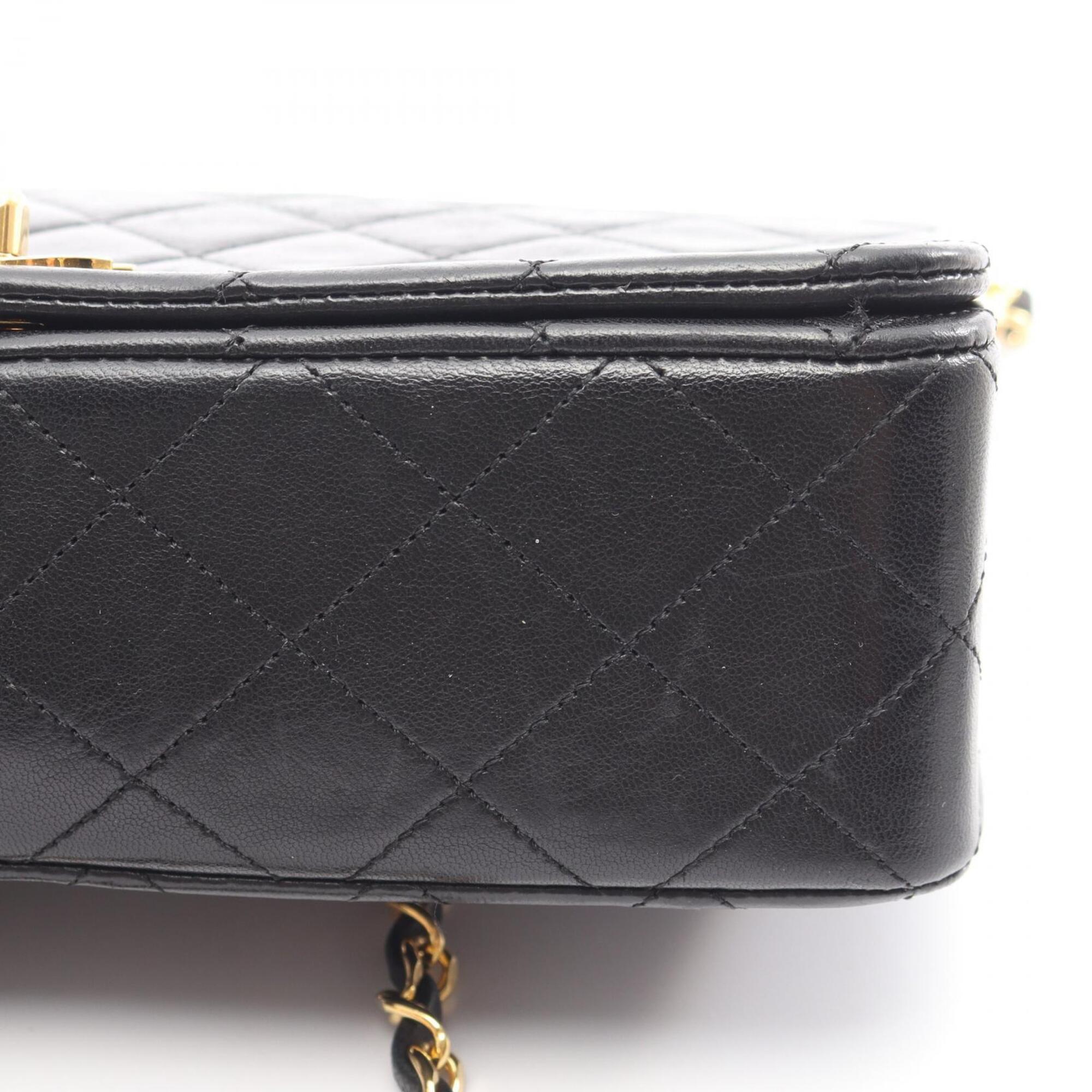 Chanel Black Leather Handbag Shoulder Bag (Pre-Owned)