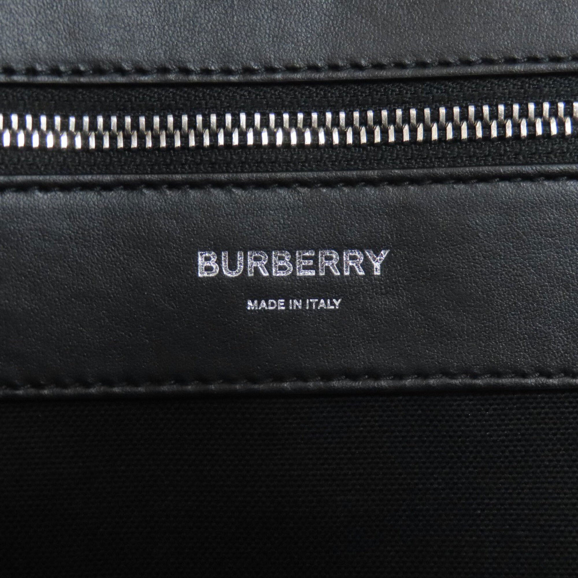 Burberry Black Leather Backpack (Pre-Owned)