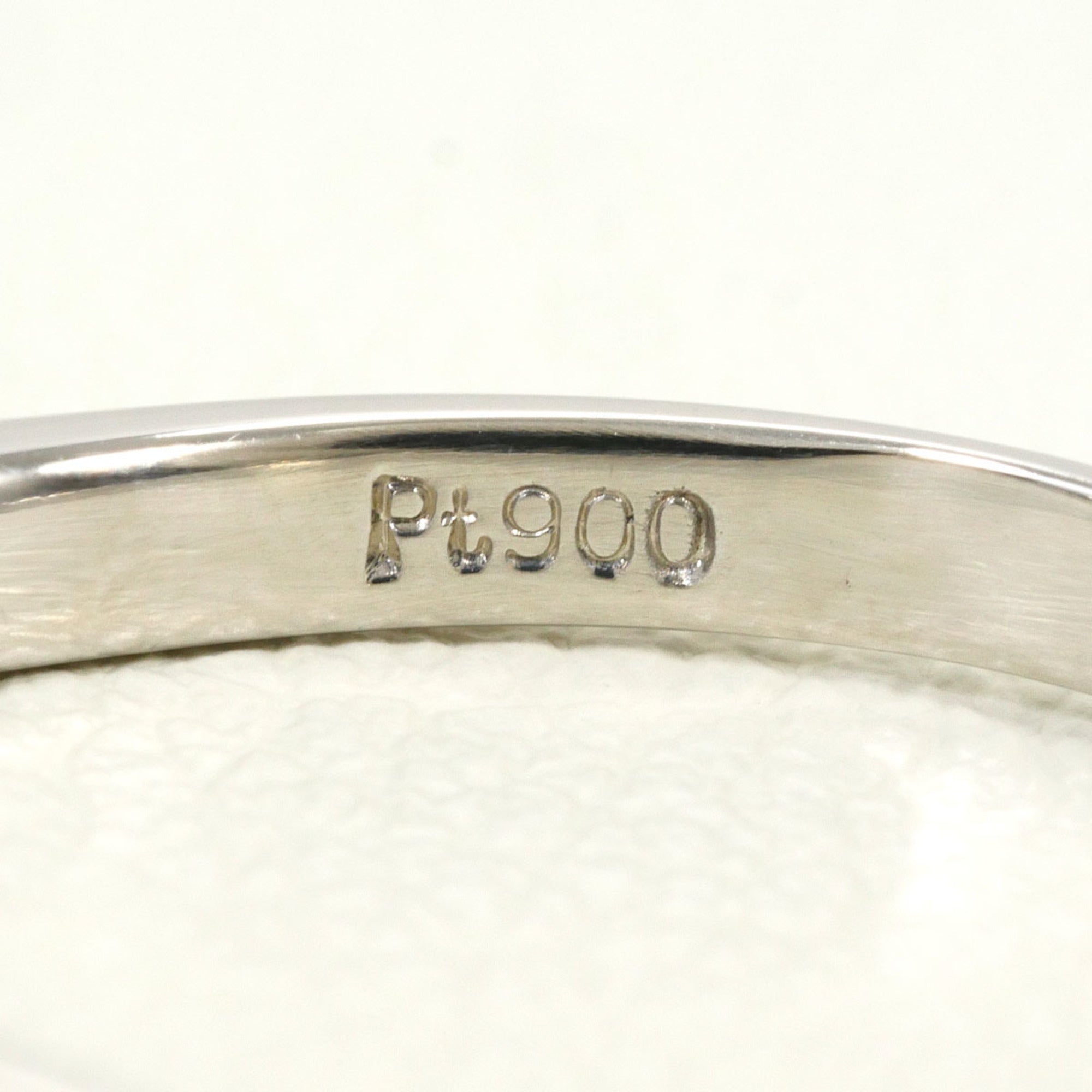 Unbranded Platinum Platinum 900 Band Ring (Pre-Owned)