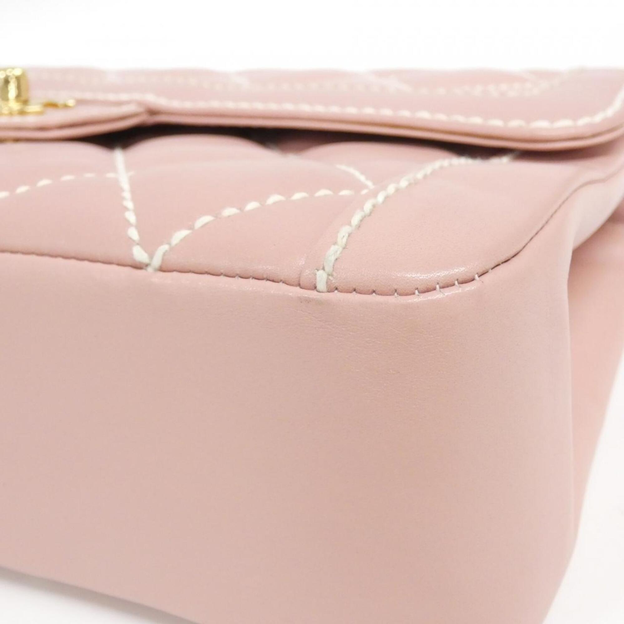 Chanel Wild Stitch Pink Leather Handbag (Pre-Owned)