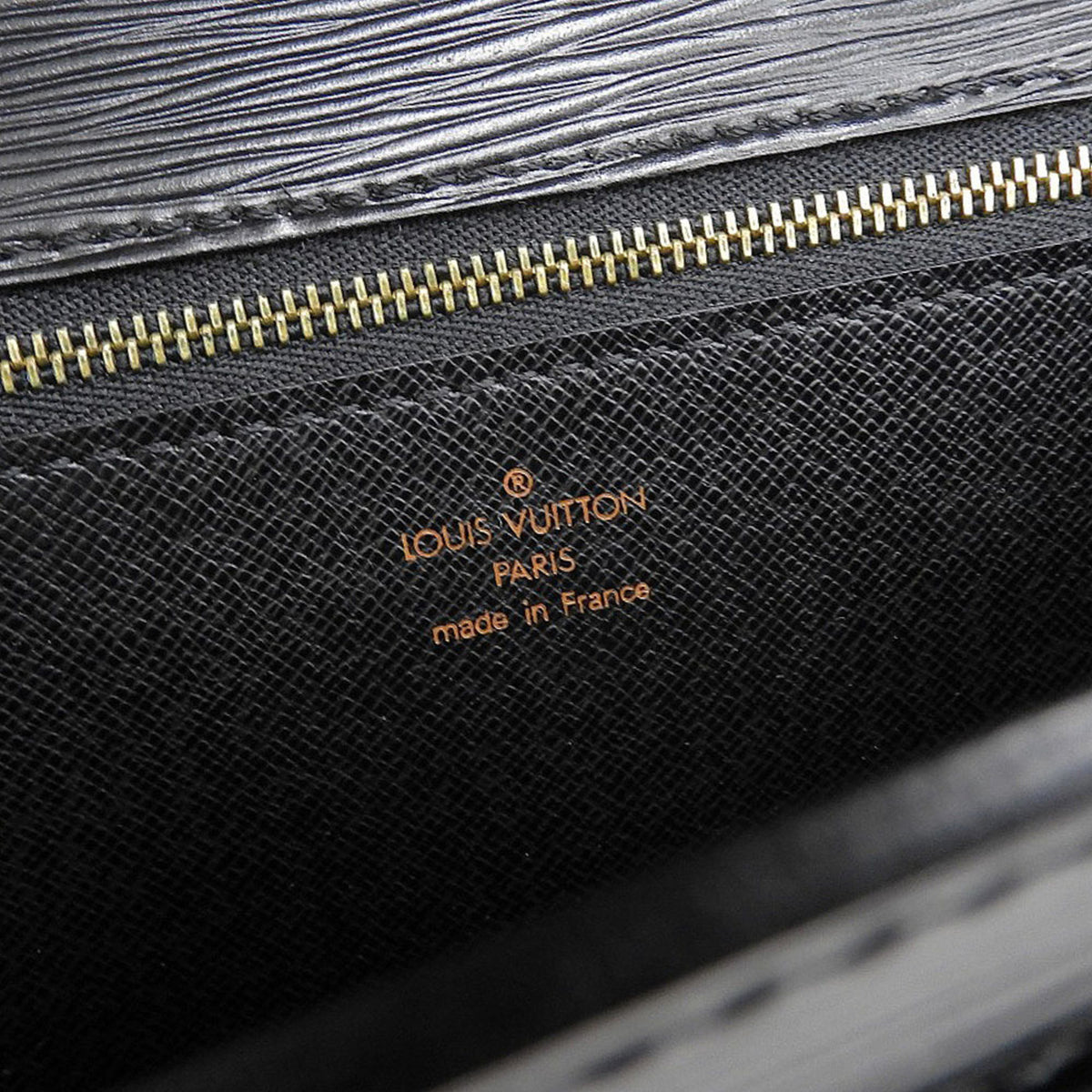Louis Vuitton Black Noir Epi Leather Clutch Bag Pochette (Pre-Owned)