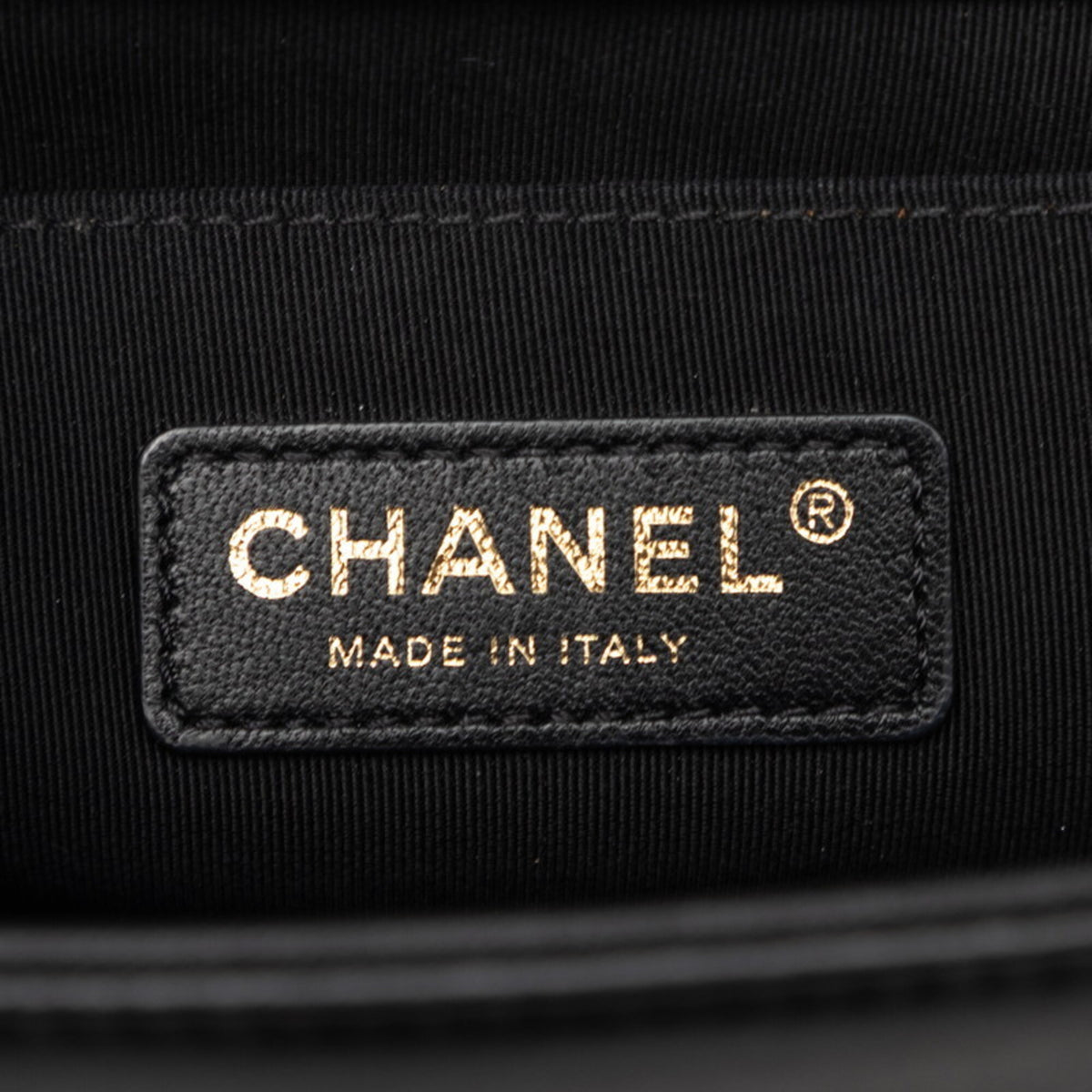 Chanel Matelasse Black Multi-Color Leather Shoulder Bag (Pre-Owned)
