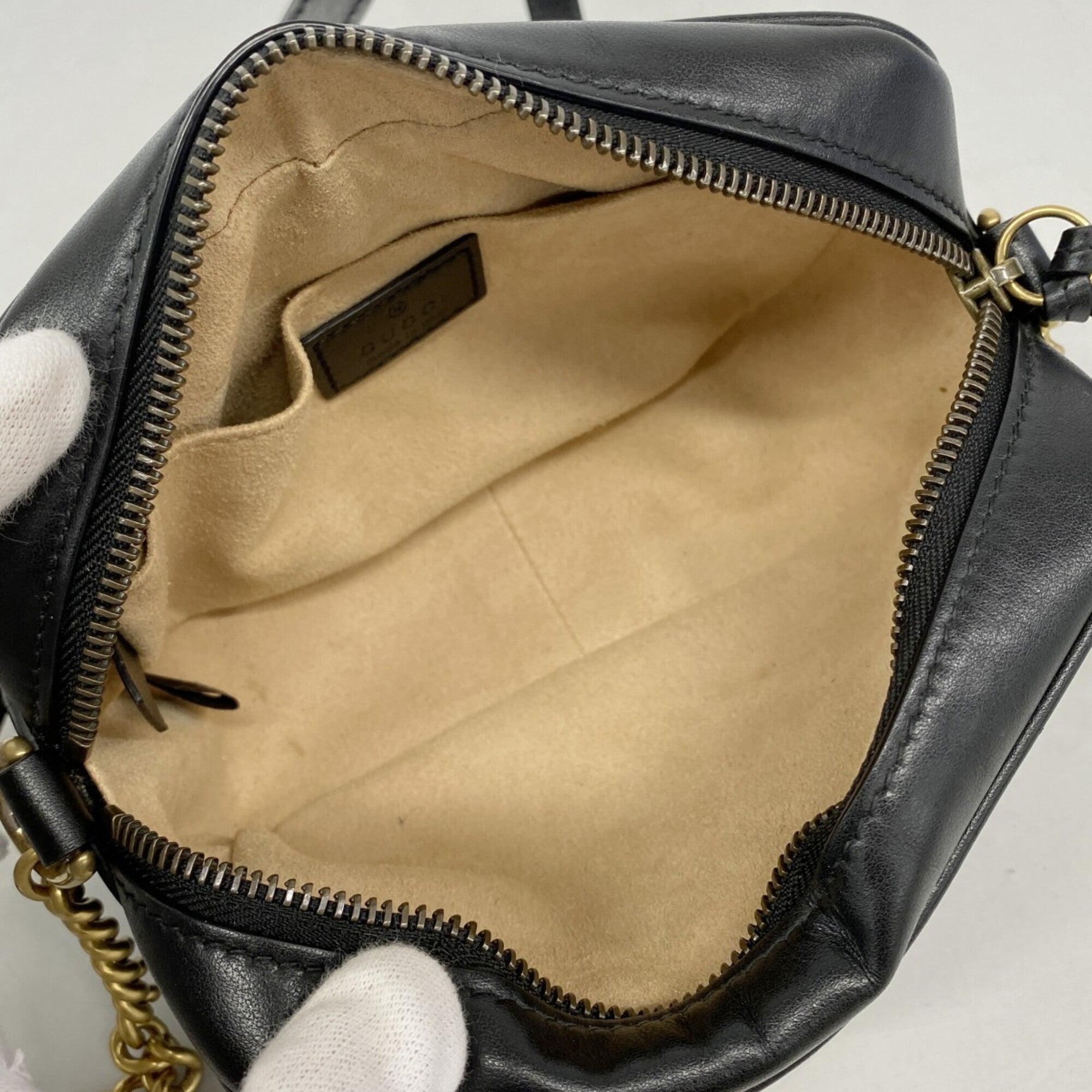 Gucci Black Leather Shoulder Bag (Pre-Owned)