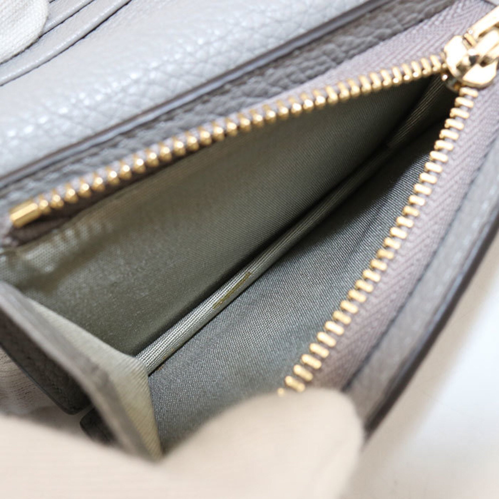 Salvatore Ferragamo Gray Leather Wallet (Bi-Fold) (Pre-Owned)