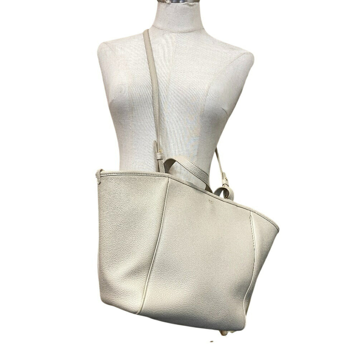 Celine Beige Off-White Leather Shoulder Bag (Pre-Owned)