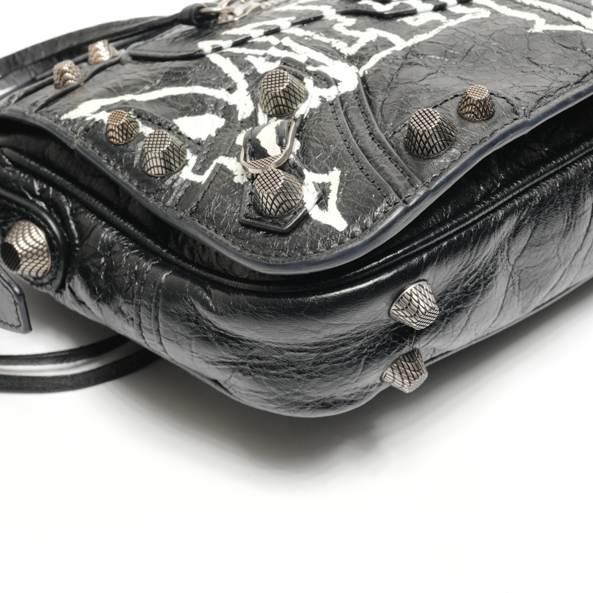 Balenciaga Black Shoulder Bag (Pre-Owned)