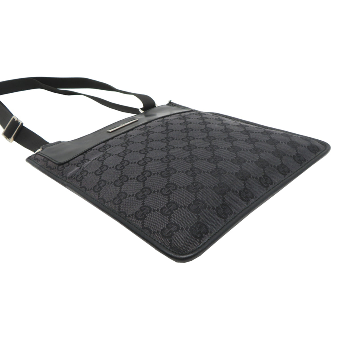 Gucci Black Gg Canvas Shoulder Bag (Pre-Owned)