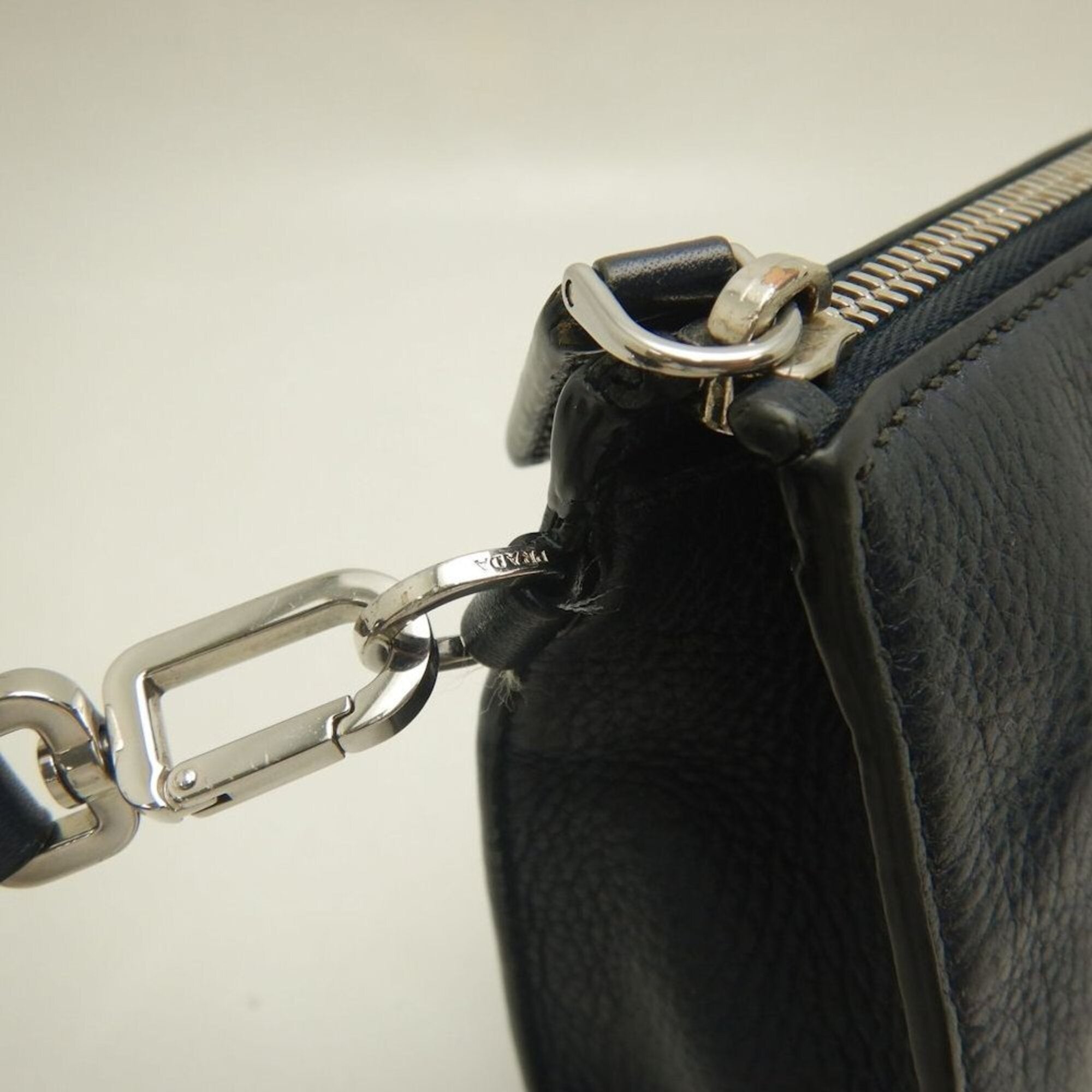 Prada Silver Leather Clutch Bag (Pre-Owned)