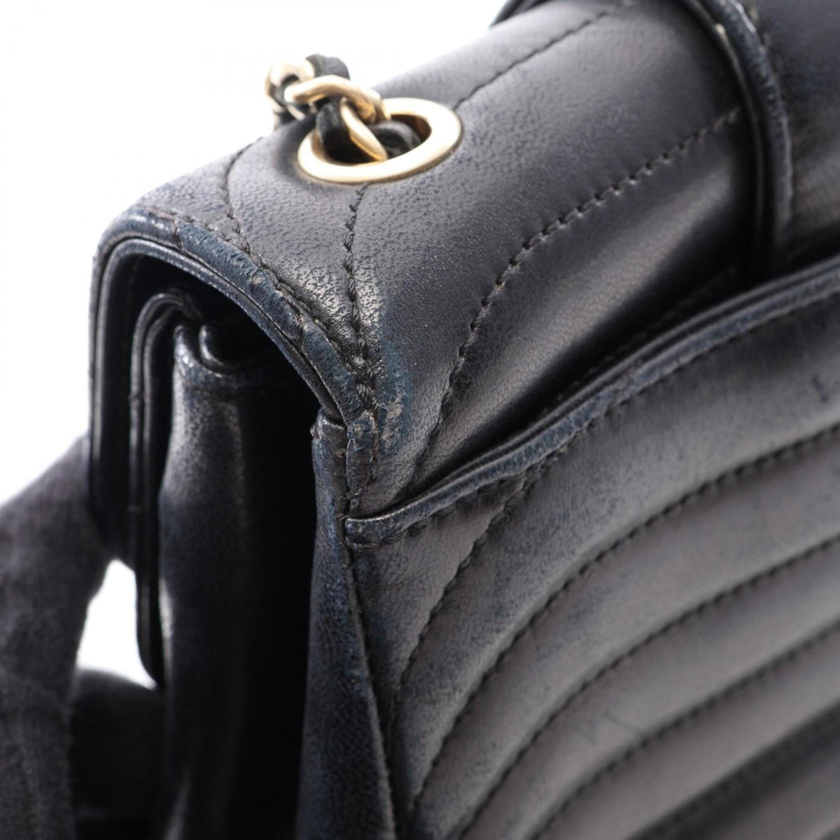 Chanel Black Leather Handbag Shoulder Bag (Pre-Owned)