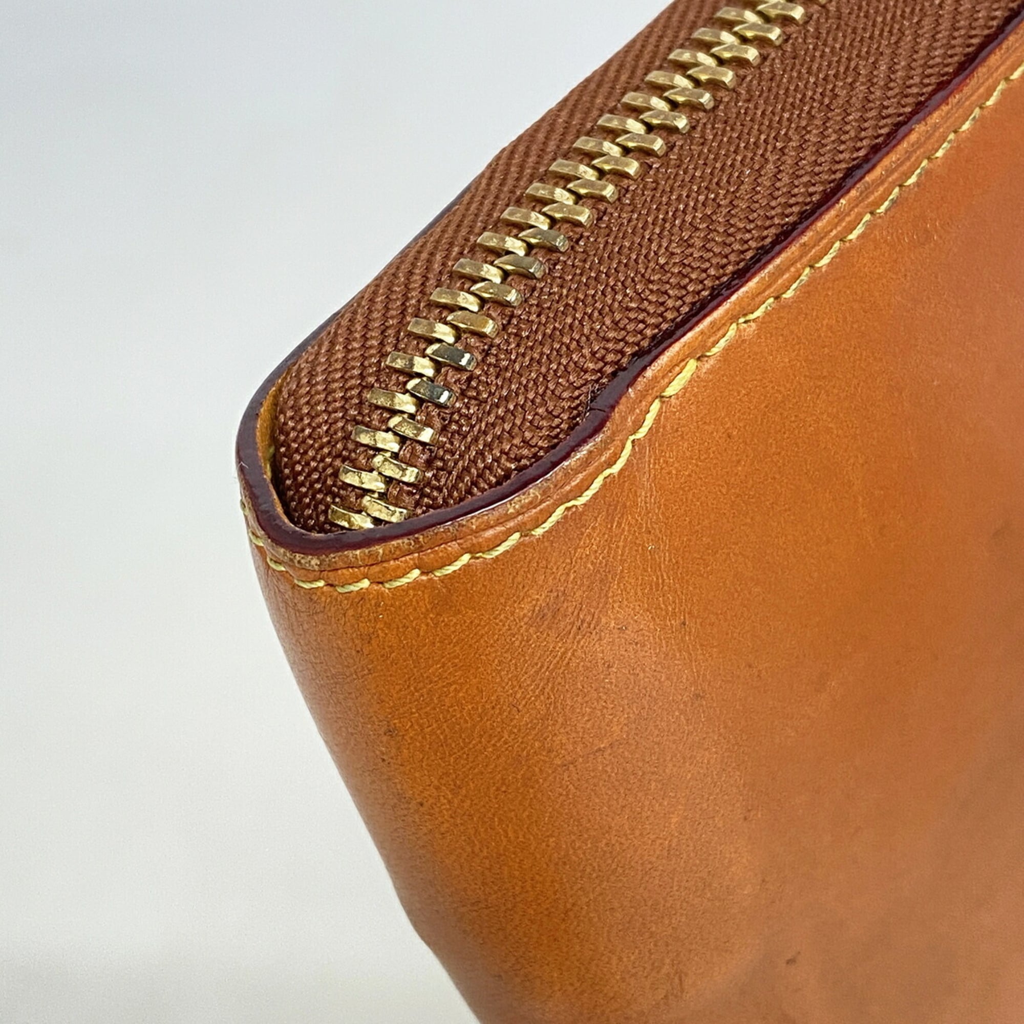 Louis Vuitton Camel Long Wallet (Bi-Fold) (Pre-Owned)