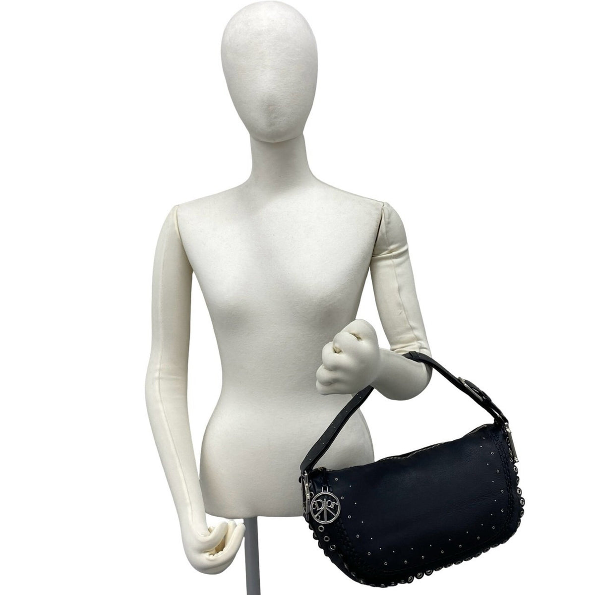 Christian Dior Black Leather Shoulder Bag (Pre-Owned)