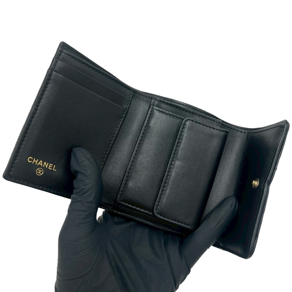 Chanel Black Grained Calfskin Wallet (Tri-Fold) (Pre-Owned)