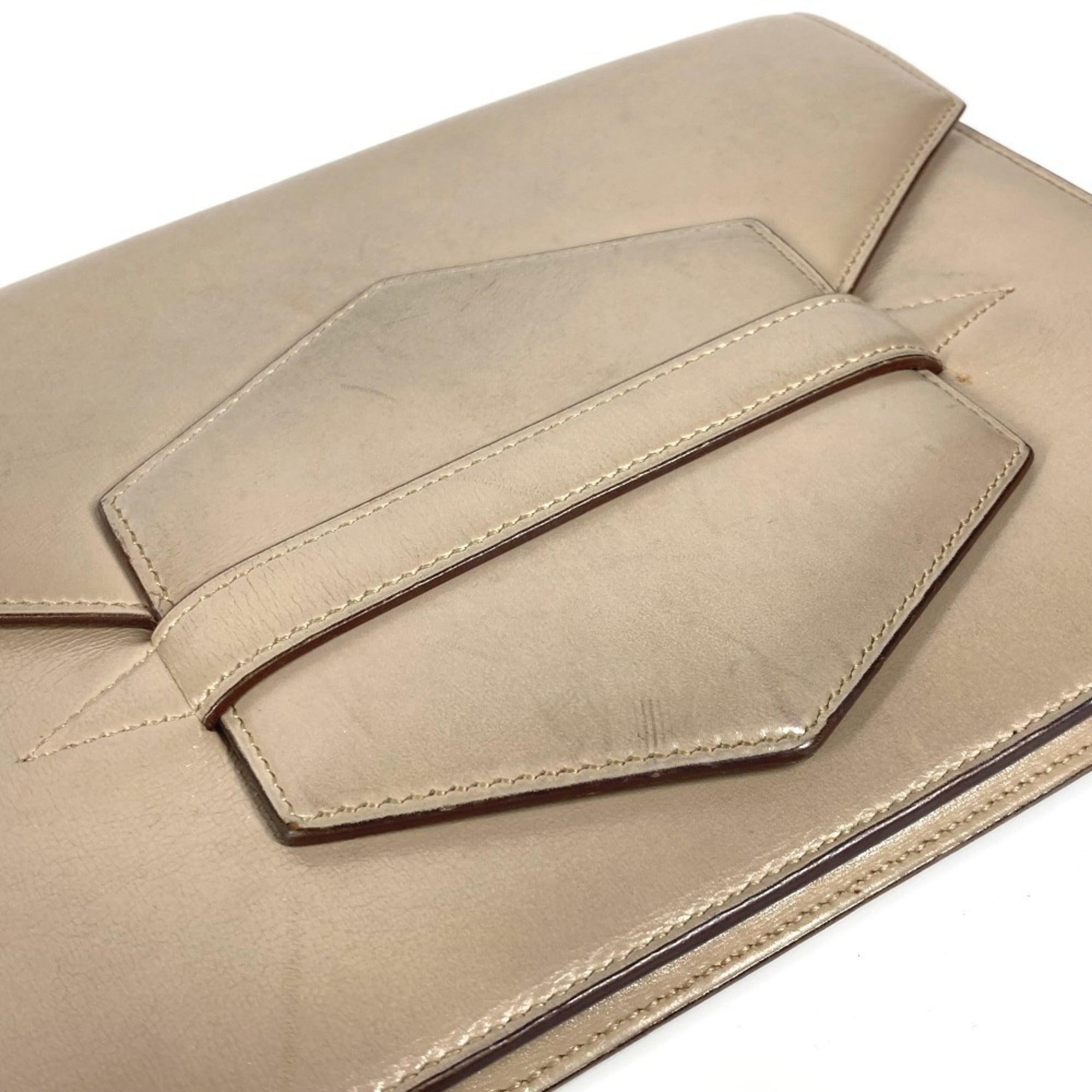 Hermes Beige Leather Clutch Bag (Pre-Owned)