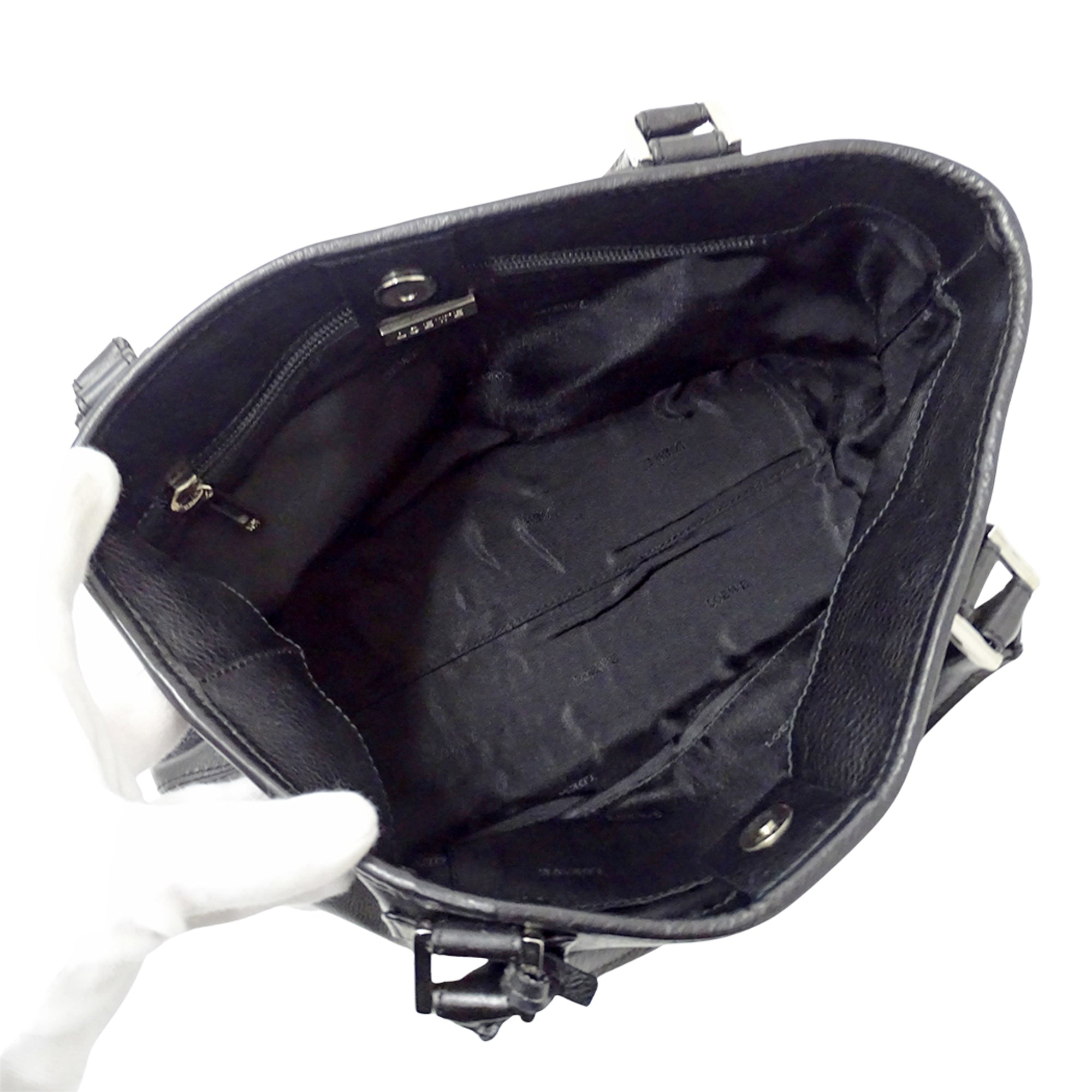 Loewe Black Leather Handbag (Pre-Owned)