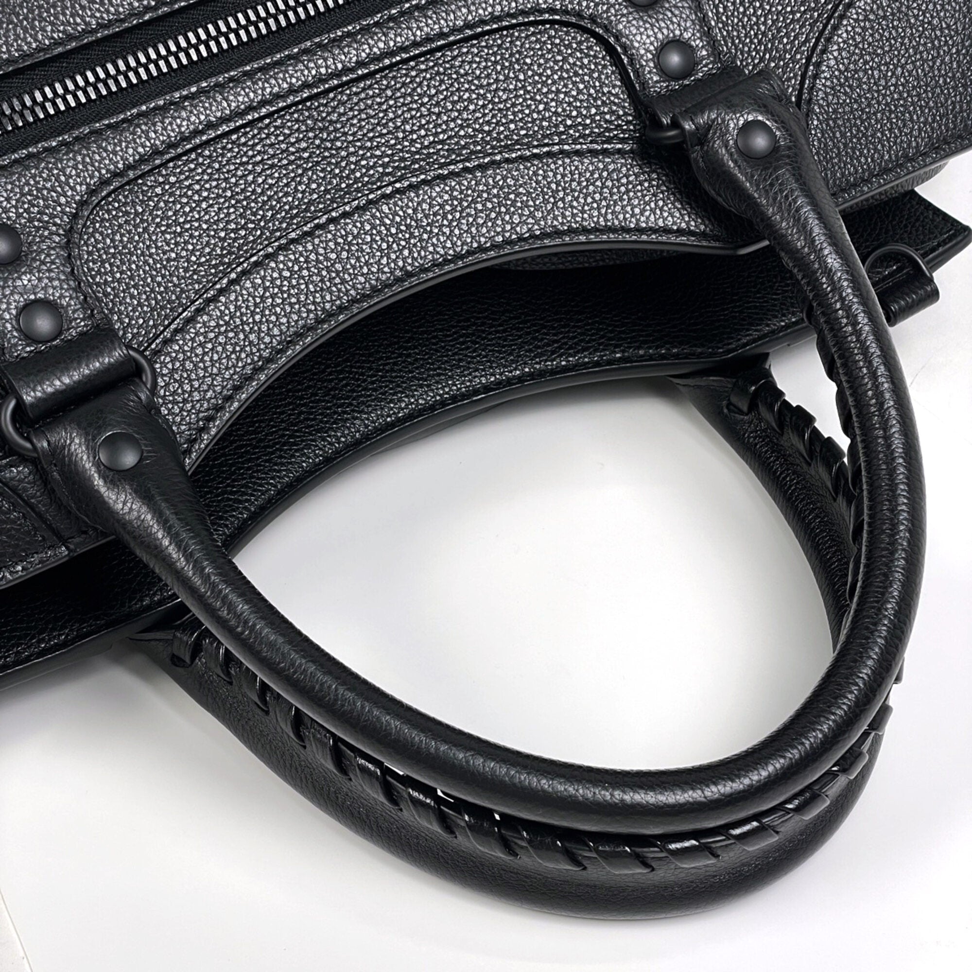 Balenciaga Black Leather Handbag Shoulder Bag (Pre-Owned)