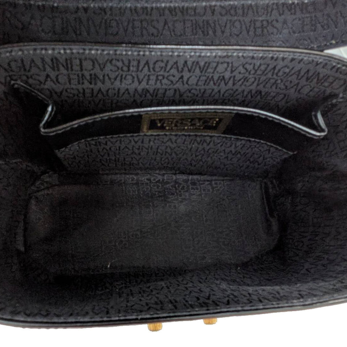 Versace Black Leather Handbag (Pre-Owned)