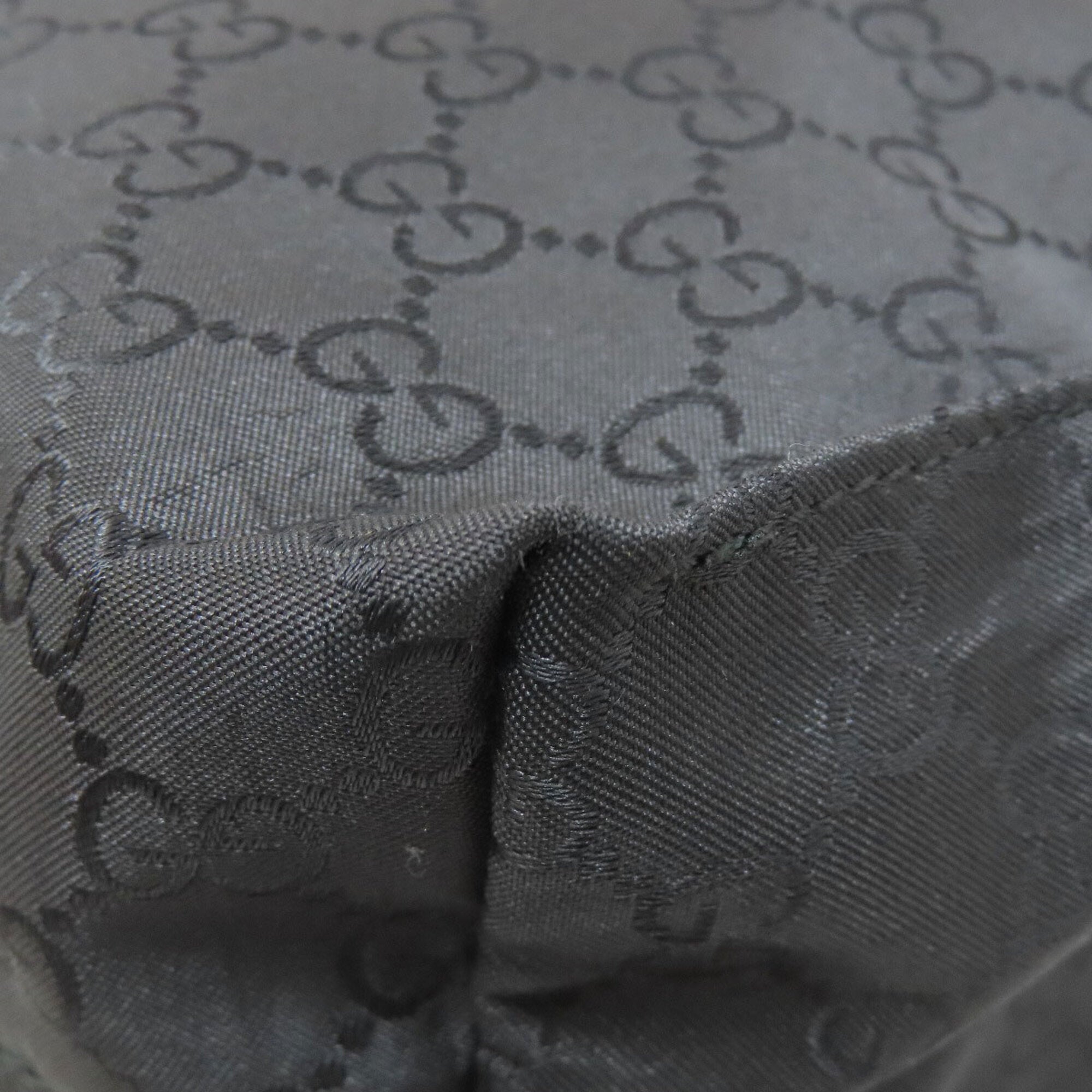 Gucci Black Nylon Canvas Tote Bag (Pre-Owned)