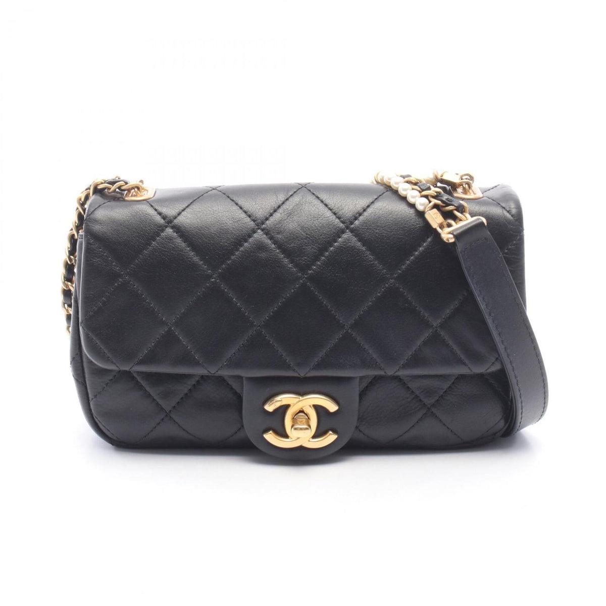 Chanel Black Leather Handbag Shoulder Bag (Pre-Owned)