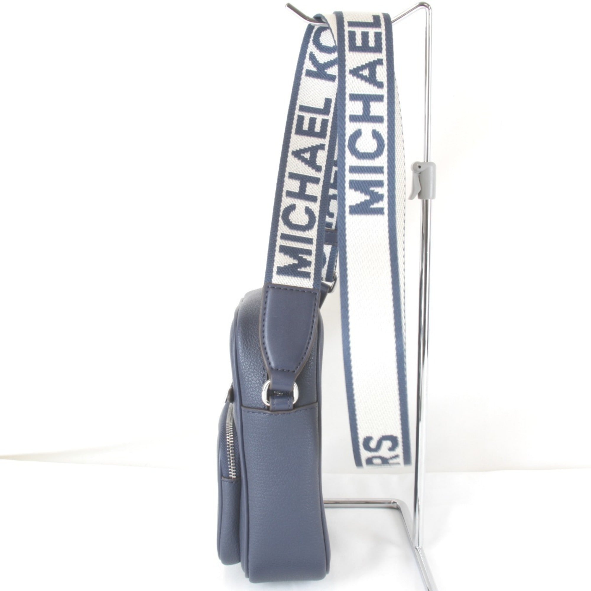 Michael Kors Jet Set Navy Leather Shoulder Bag (Pre-Owned)