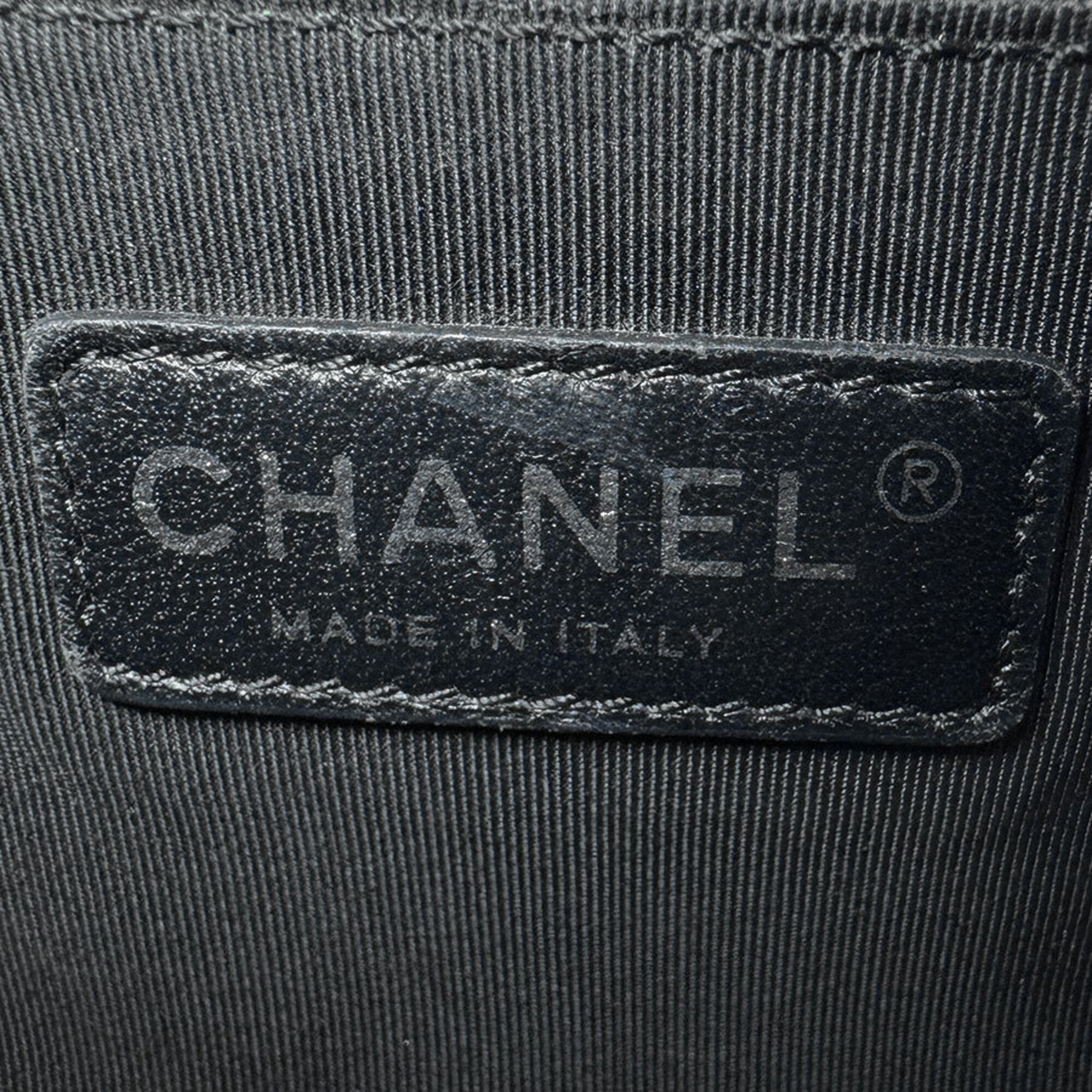 Chanel Multi-Color Leather Shoulder Bag (Pre-Owned)