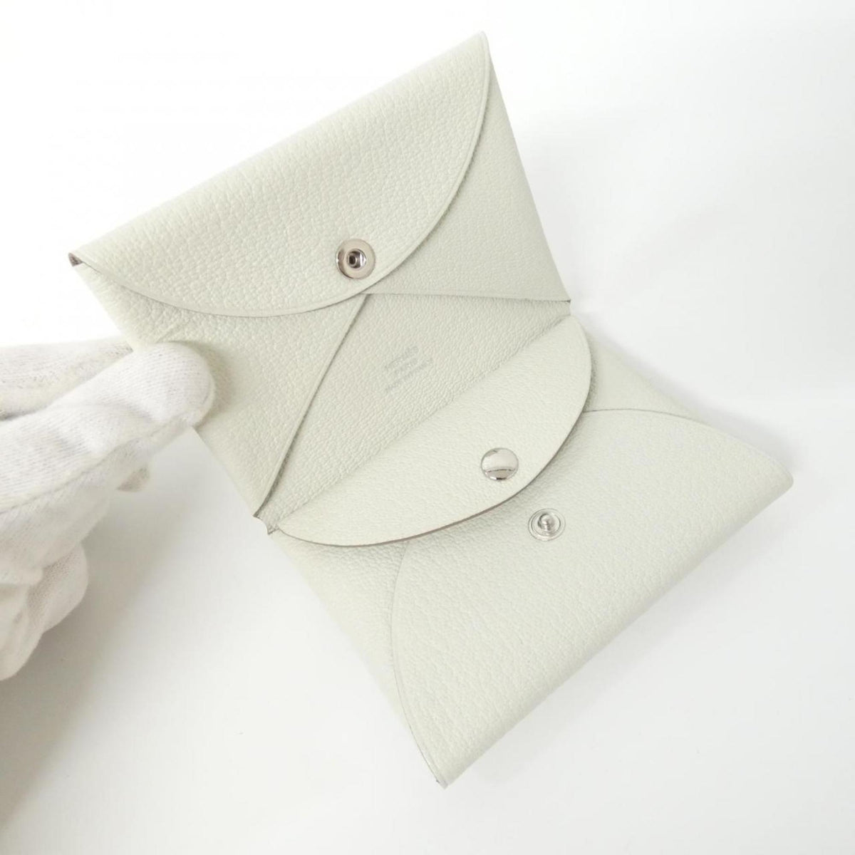 Hermes White Chevre Leather Coin Purse/Coin Case (Pre-Owned)