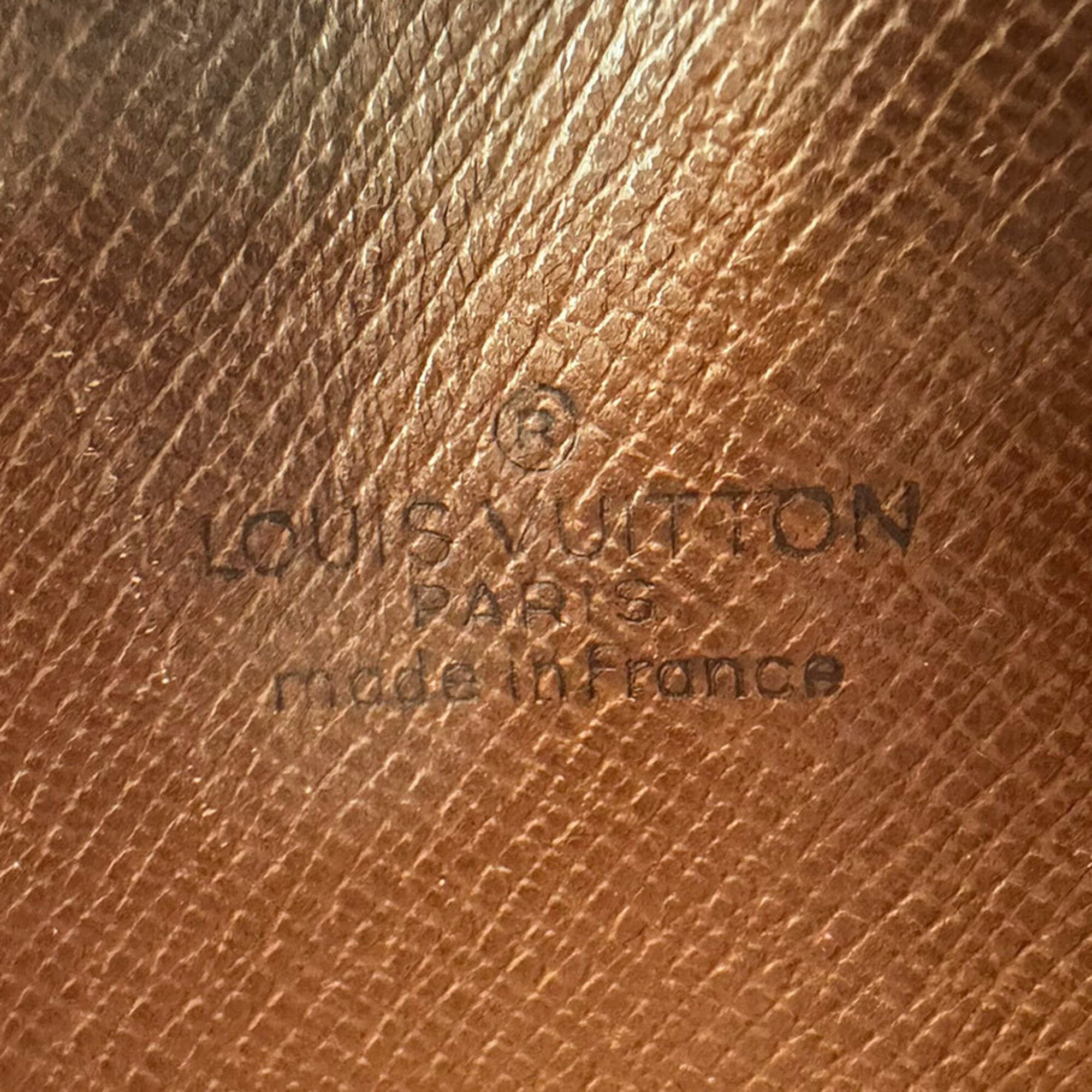 Louis Vuitton Brown Monogram Monogram Shoulder Bag (Pre-Owned)